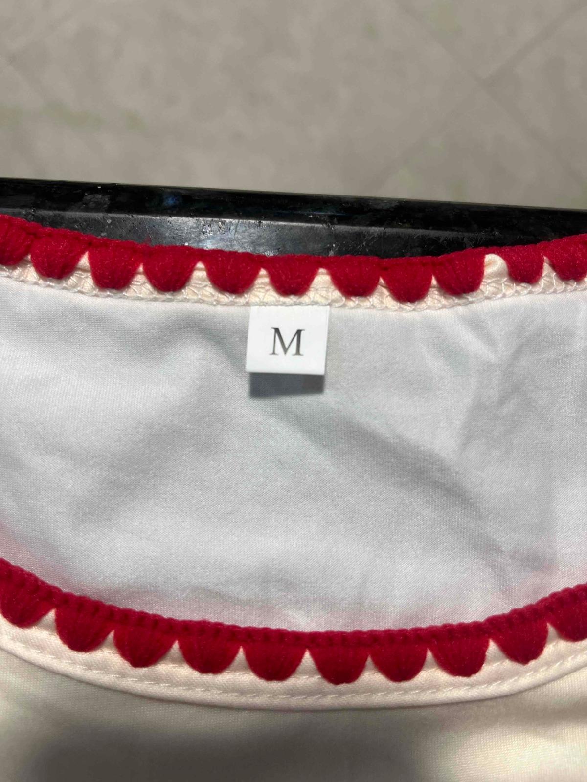 Pijama de mujer talla M con estampado de perrito y manzanas, foto 3 de 4