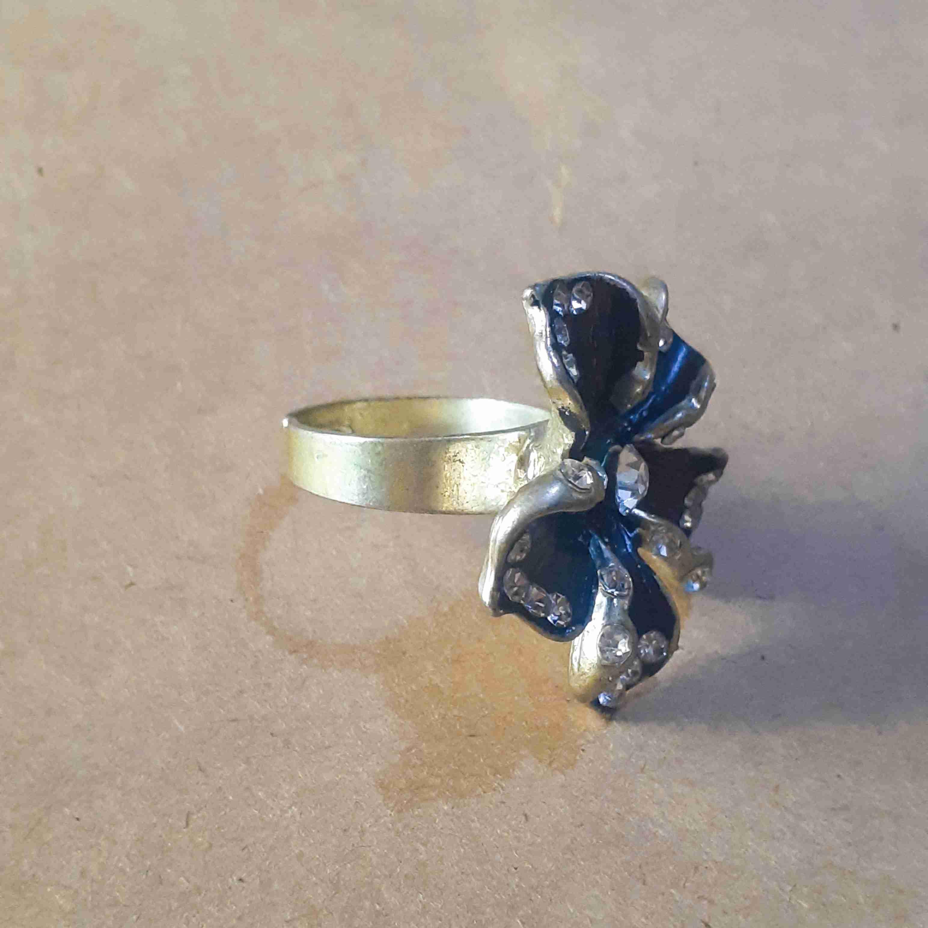 Anillo Flor, foto 2 de 2