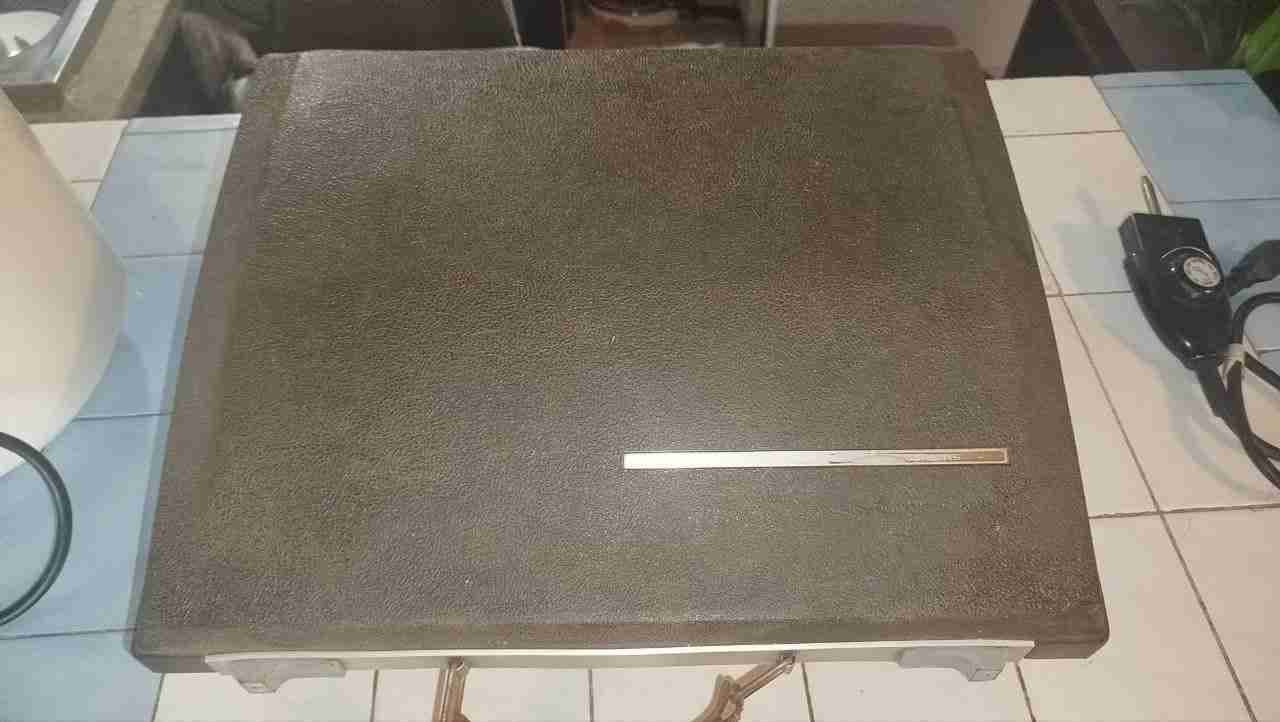 Máquina de escribir Smith-Corona Enterprise II, foto 5 de 5