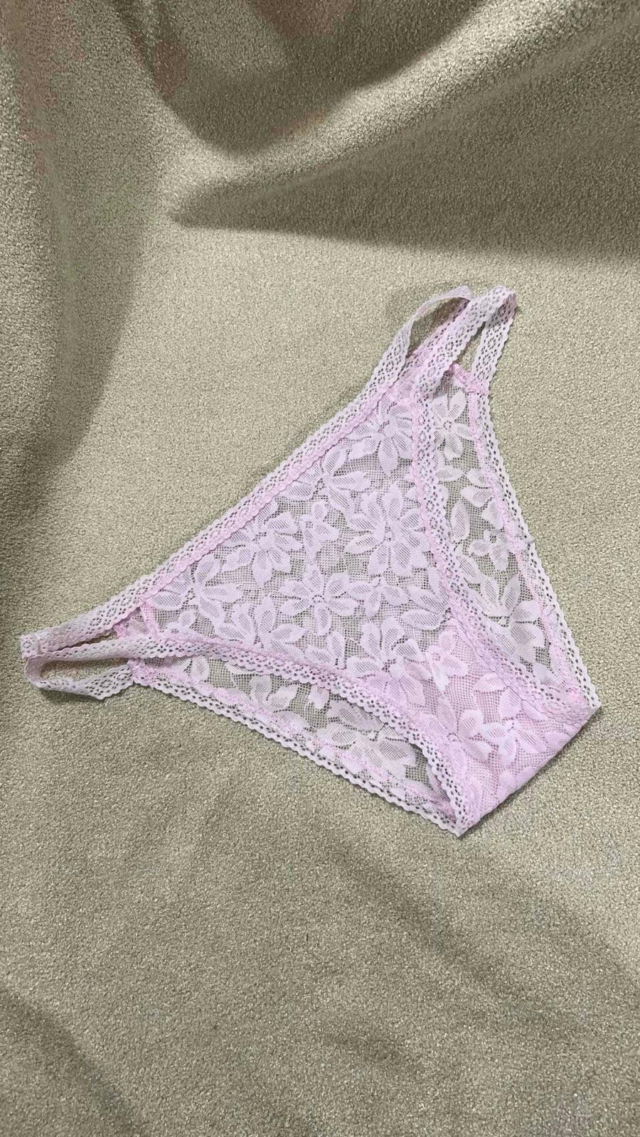 Panty rosa de encaje, foto 1 de 1