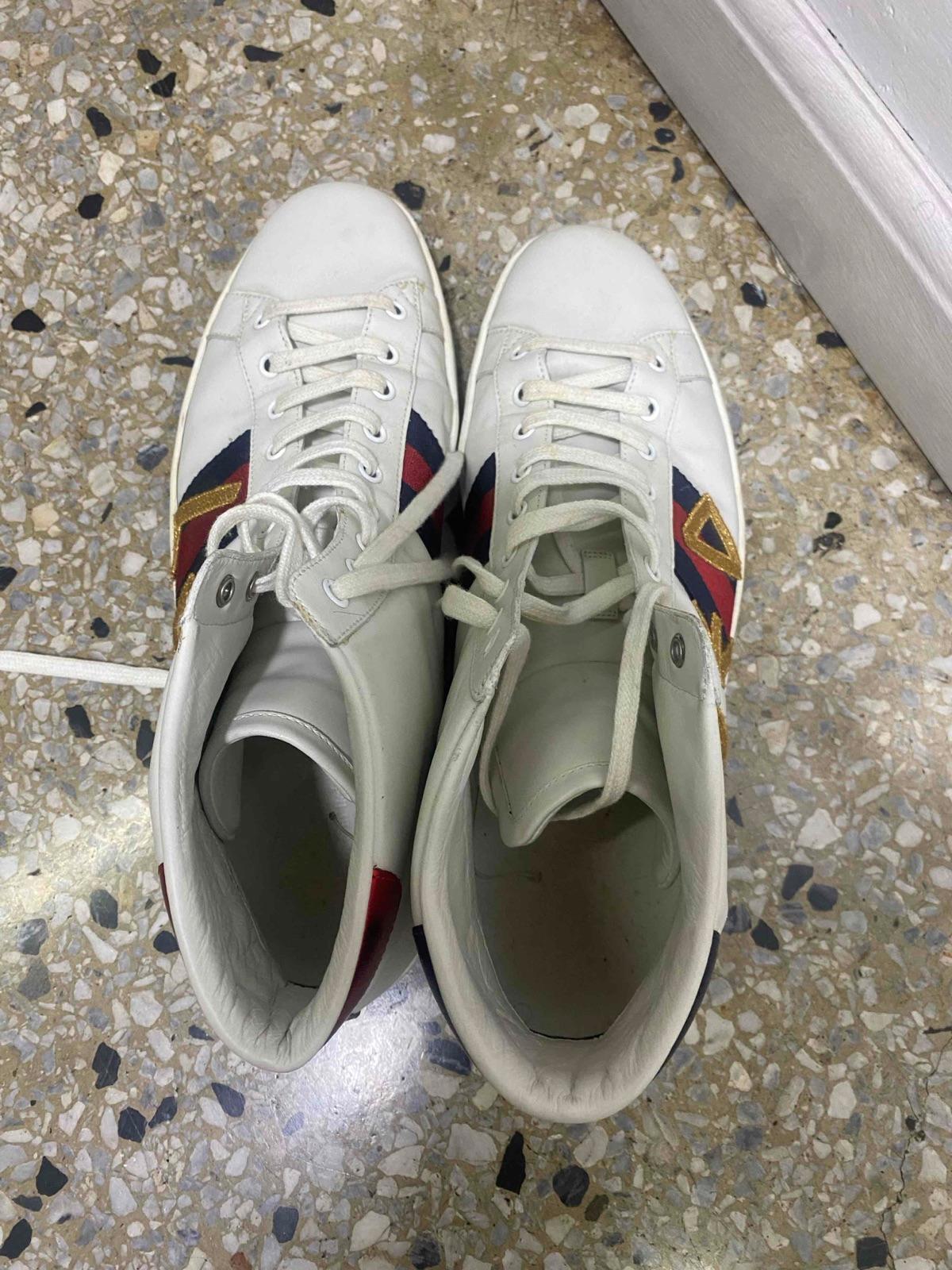 Zapatos Gucci blancos de caña alta, foto 4 de 5