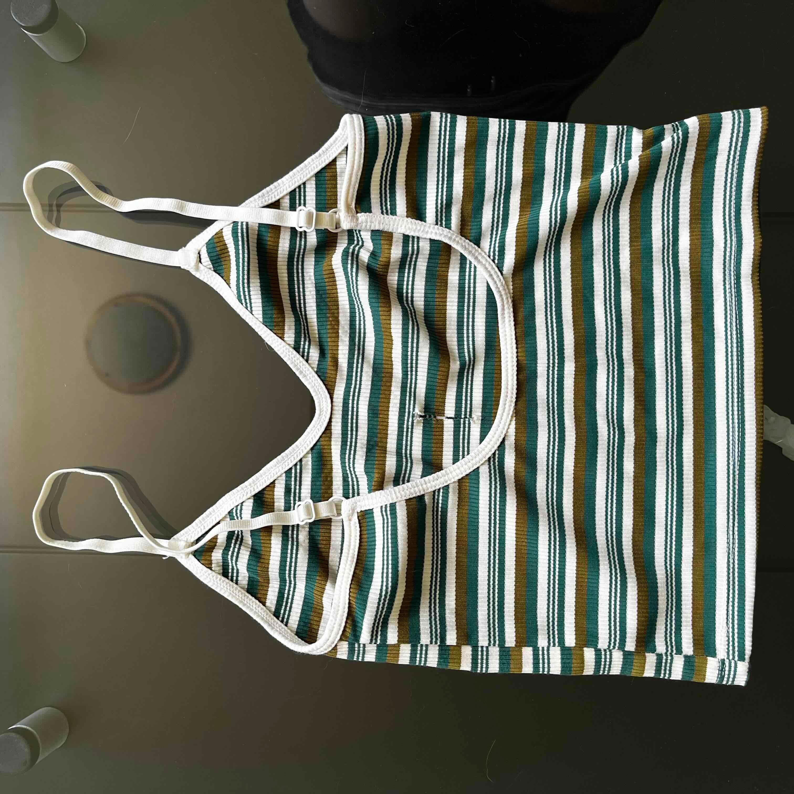 crop top de rayas, foto 3 de 4