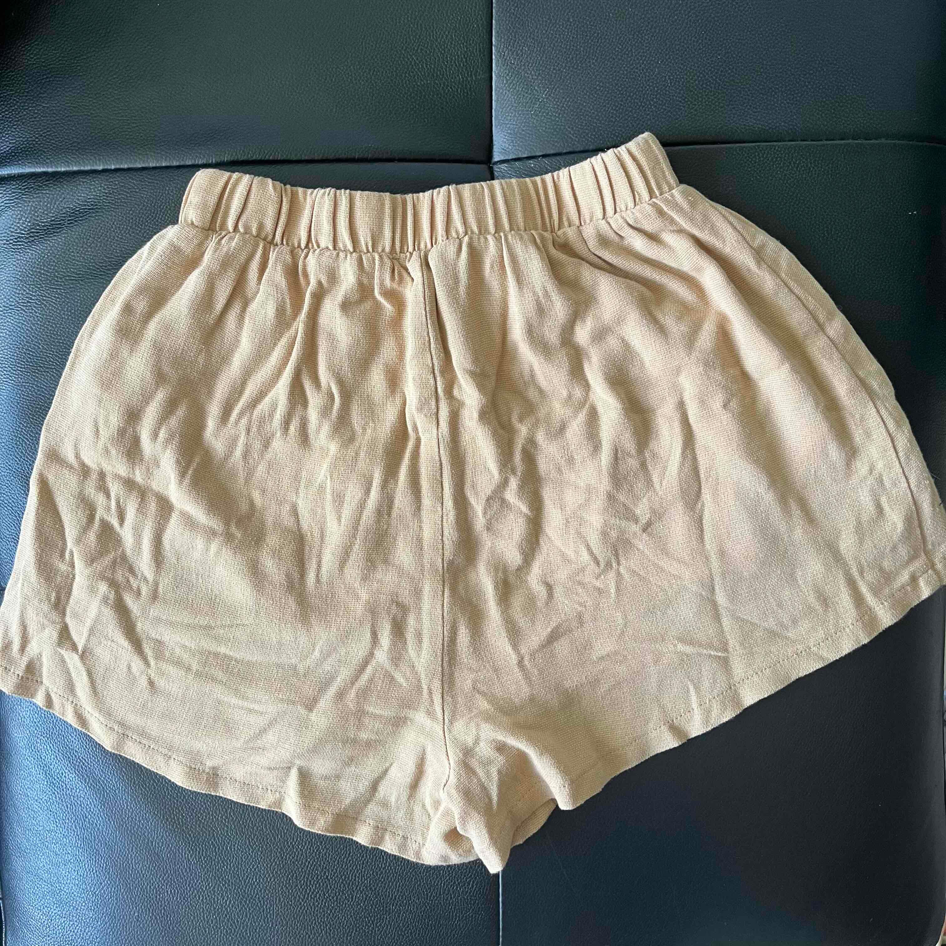 short kaki, foto 3 de 4