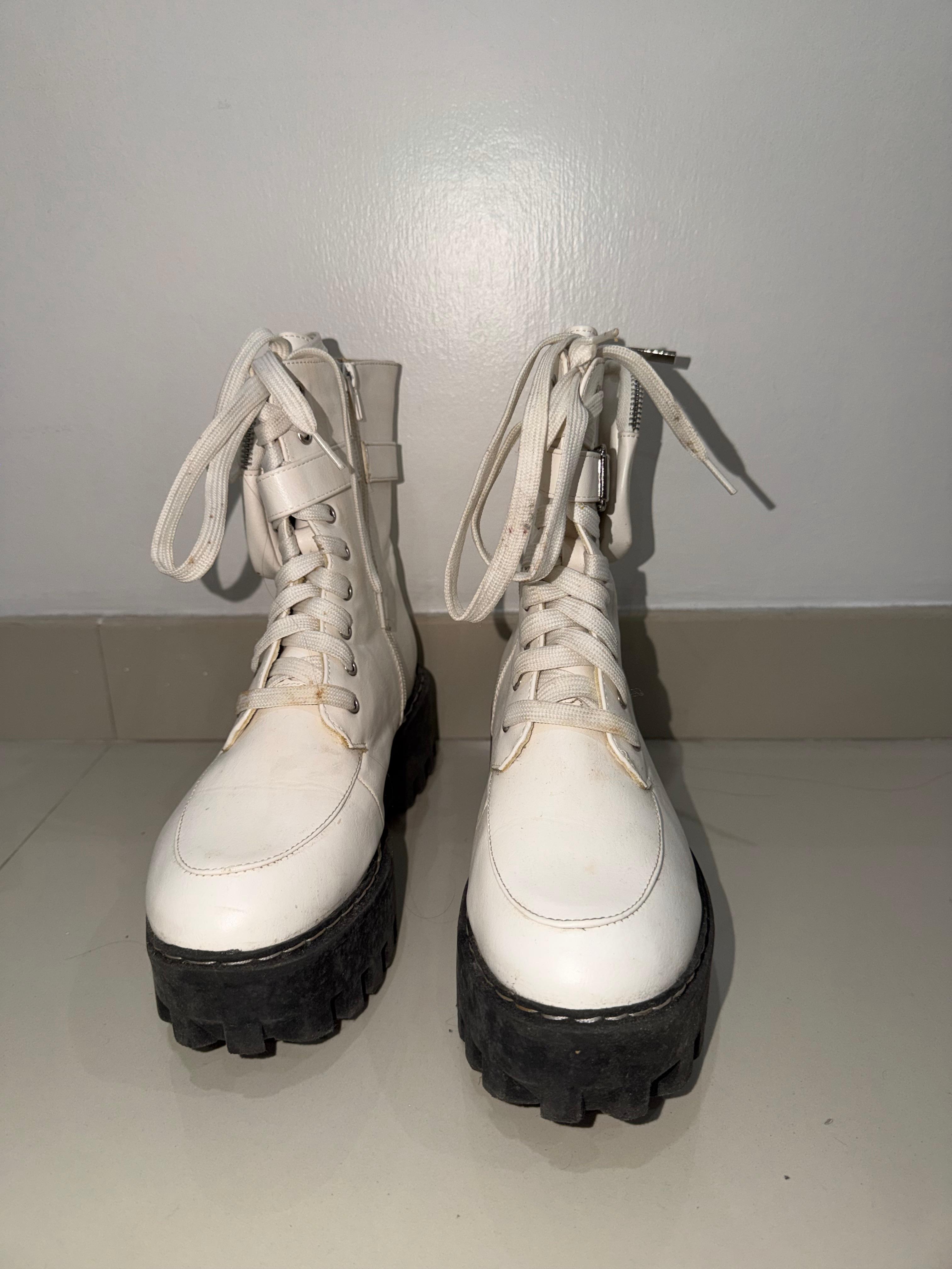Botas, foto 3 de 3