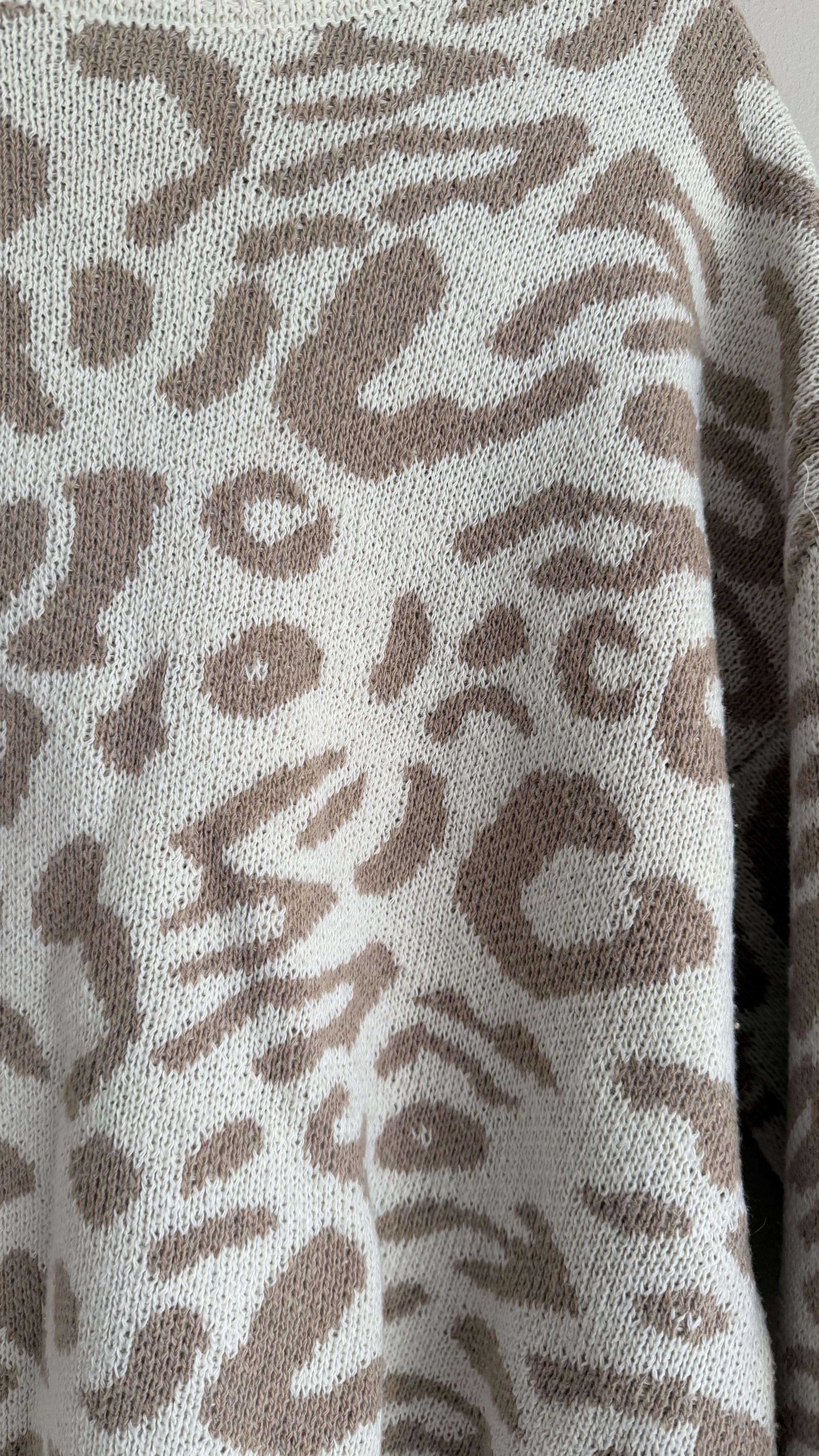 Suéter animal print beige, foto 2 de 2