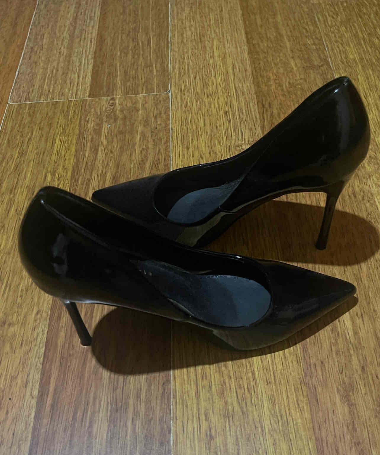 Zapatos, foto 3 de 4