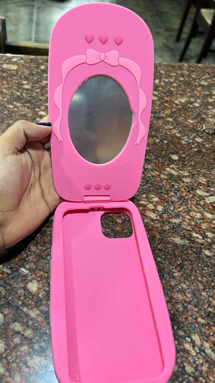 Forro de silicona rosa con espejo y diseño de teléfono, foto 4 de 4