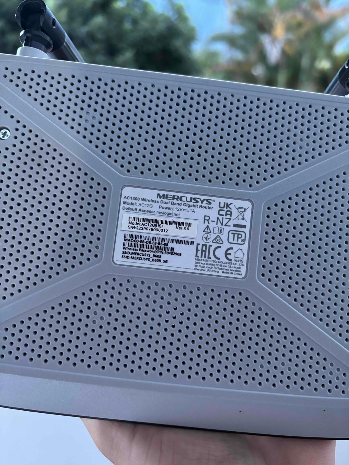 Router Inalámbrico Mercusys AC12G, foto 2 de 2