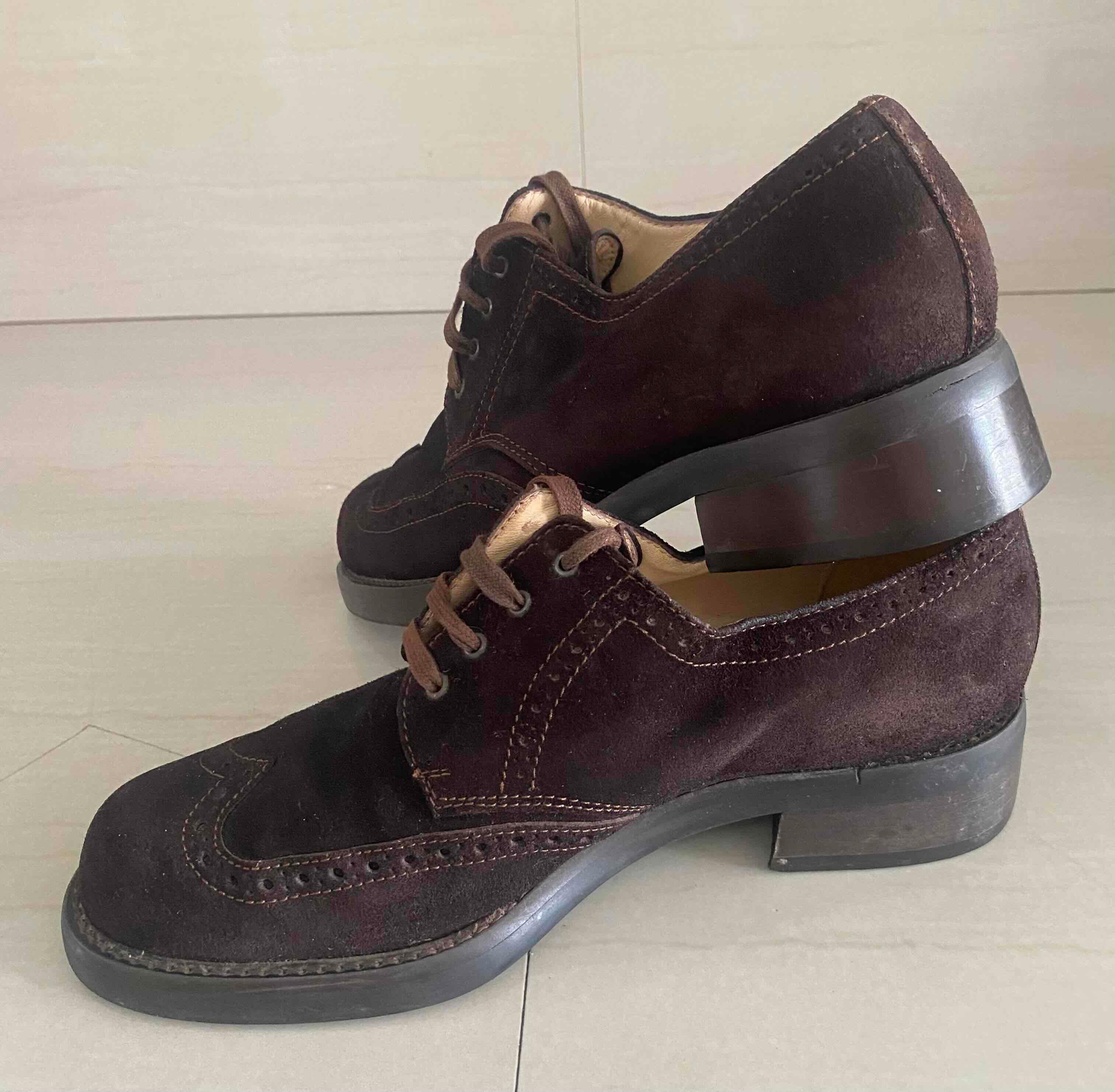 Zapatos Gamuzados, foto 2 de 4