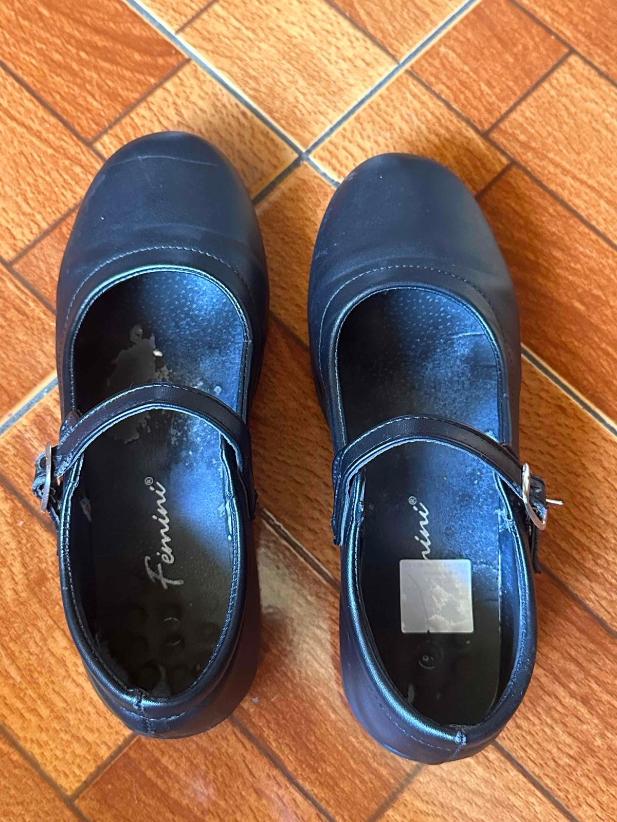 Zapatos escolares negros para niña, foto 6 de 6