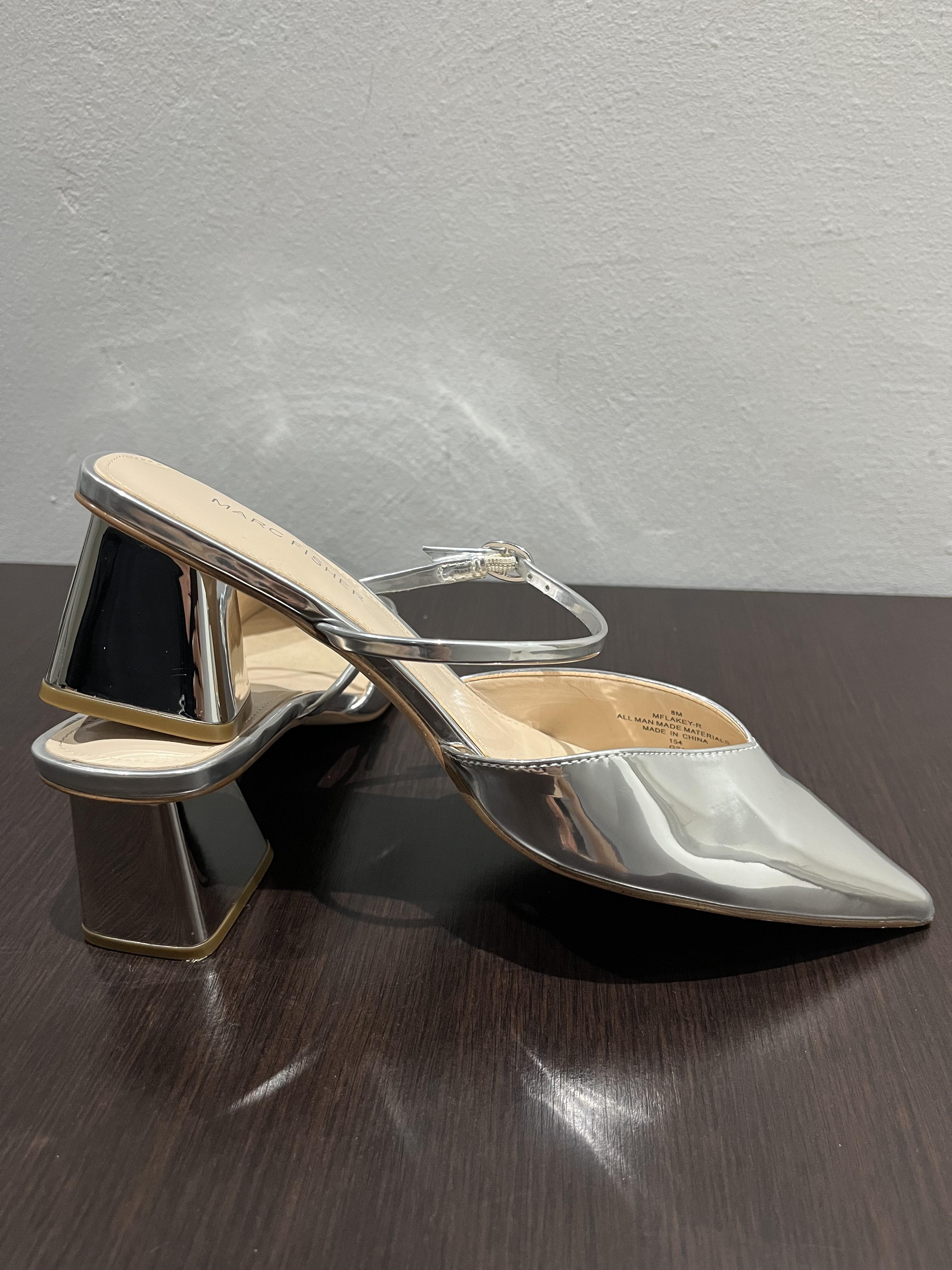 Zapatos, foto 2 de 3