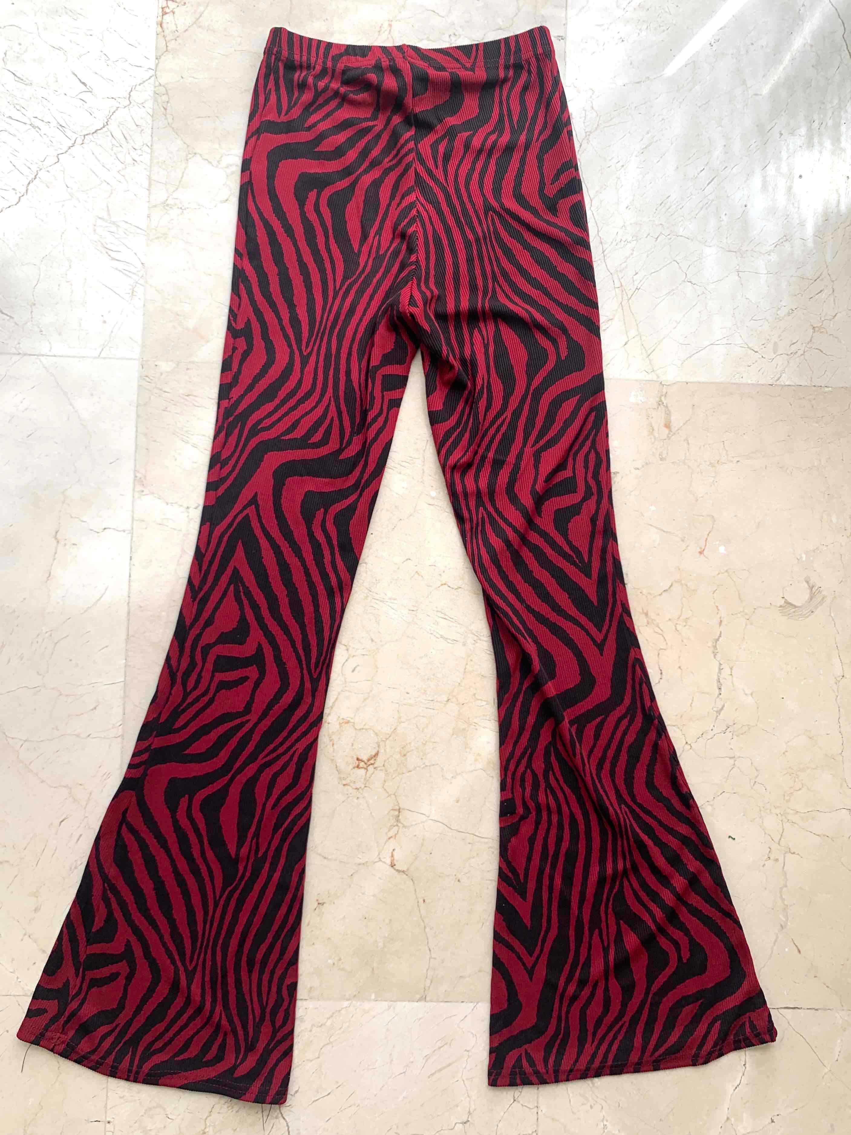 Zebra Flare pants nuevos, foto 2 de 4
