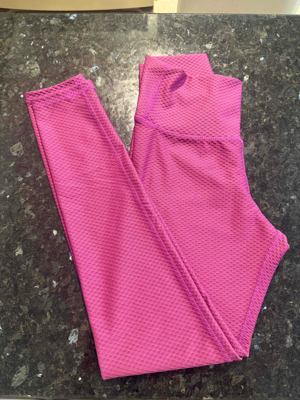 Leggings deportivos fucsia texturizados, foto 1 de 3