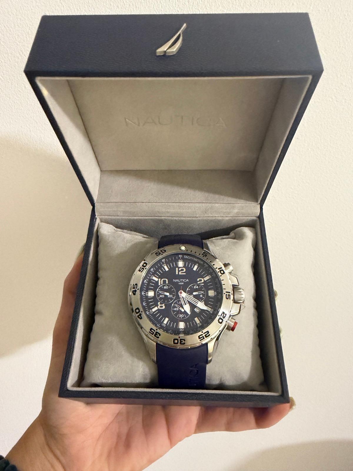 Reloj Nautica de pulsera con caja, foto 2 de 2
