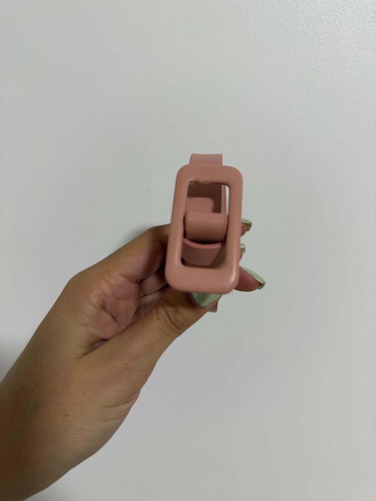Cinturón rosa de mujer, foto 1 de 3
