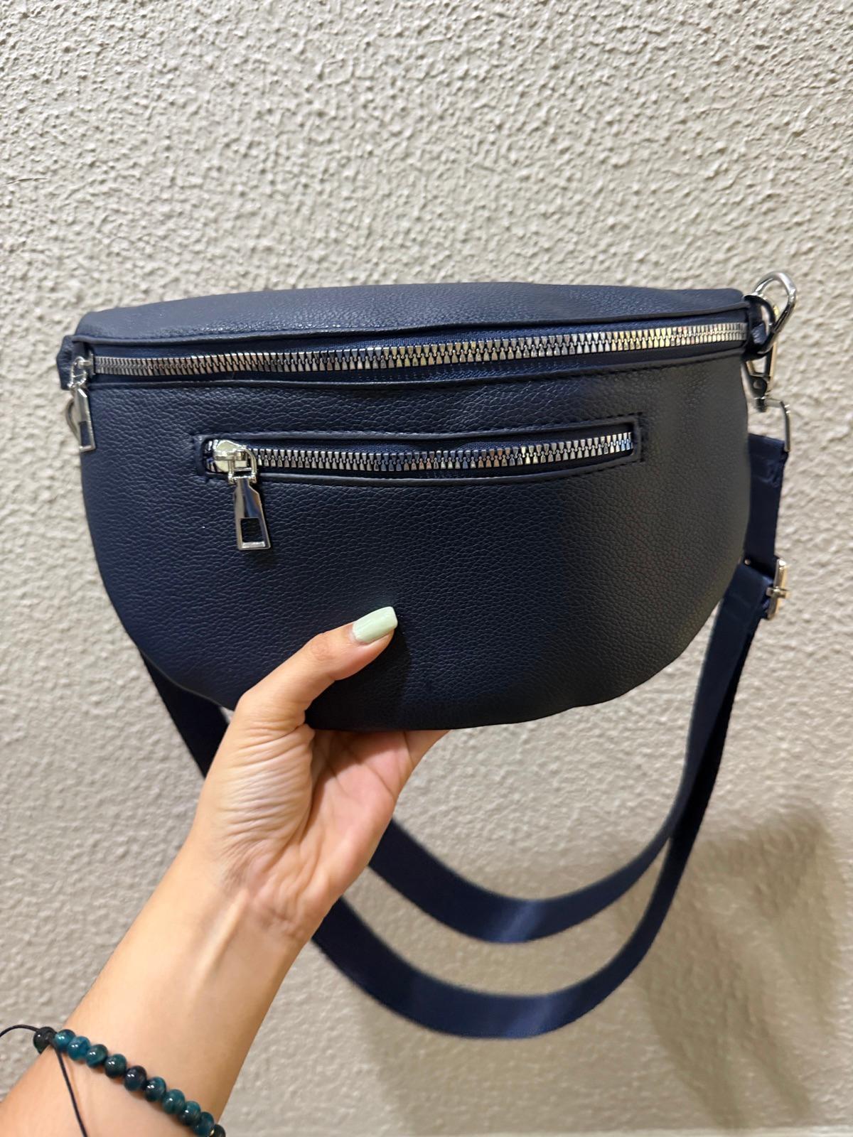 Cartera cruzada azul oscuro con cierre y correa ajustable, foto 1 de 2
