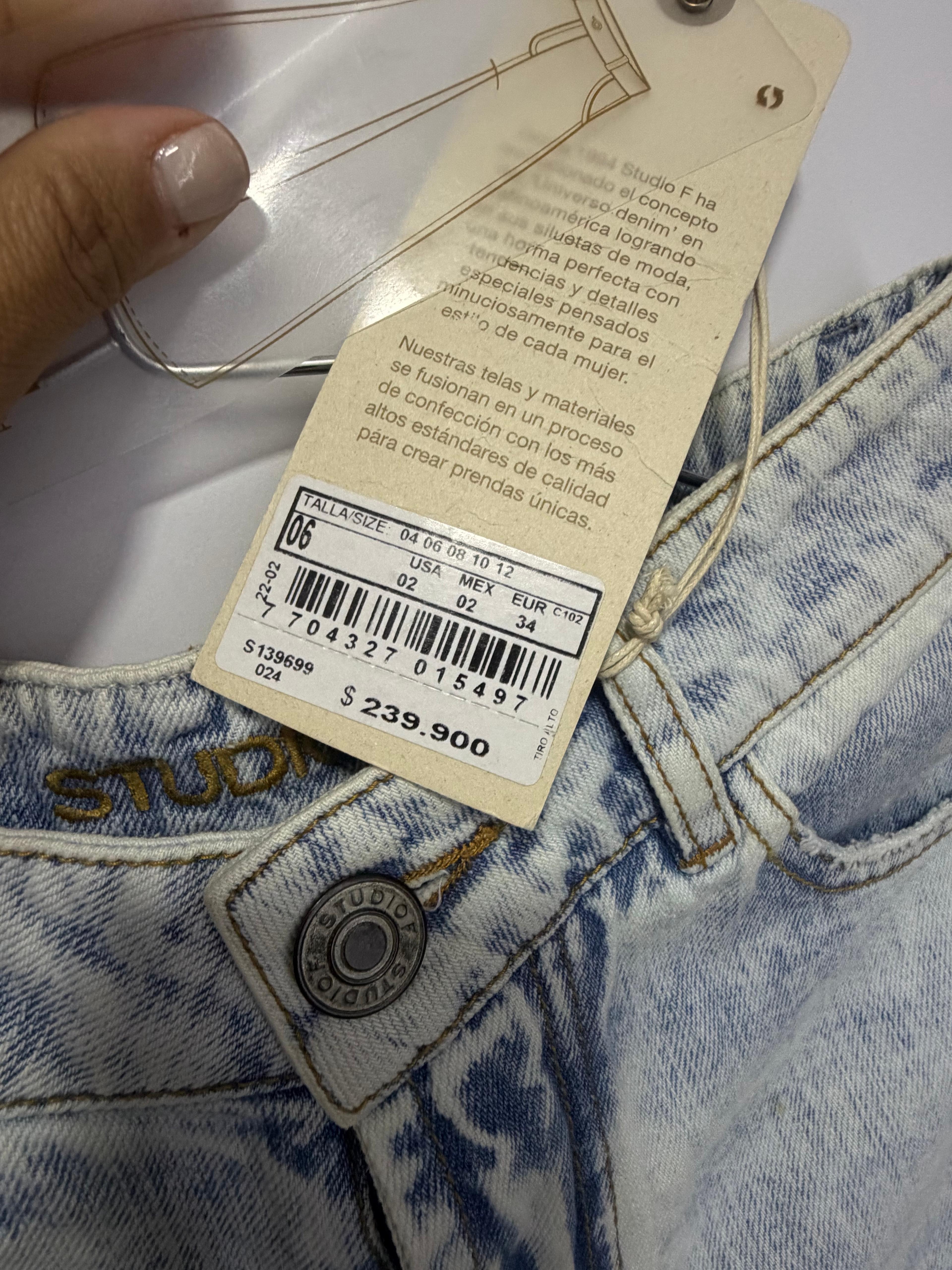 Jeans claro studio F, foto 5 de 5