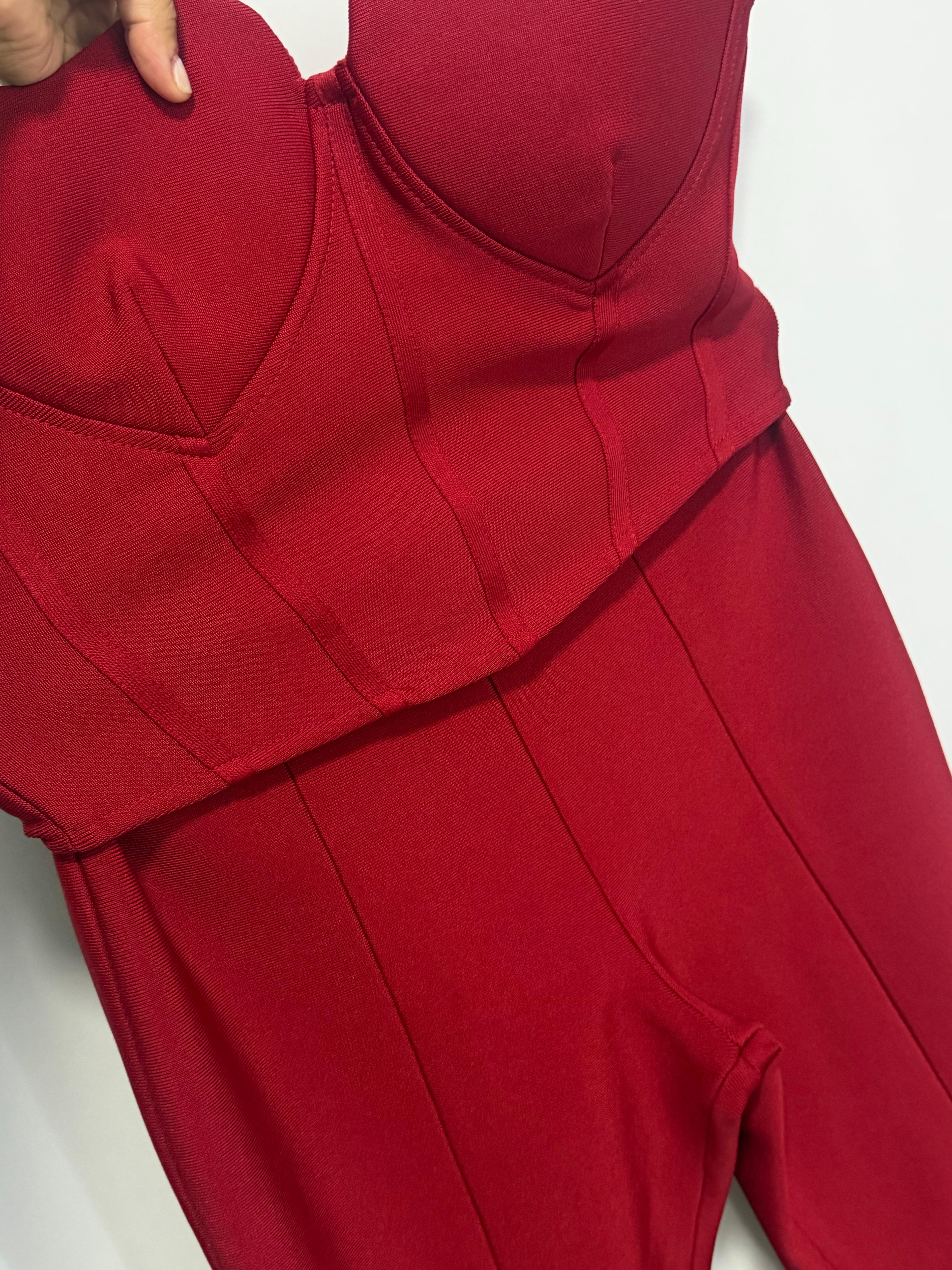 Conjunto Rojo, foto 4 de 6