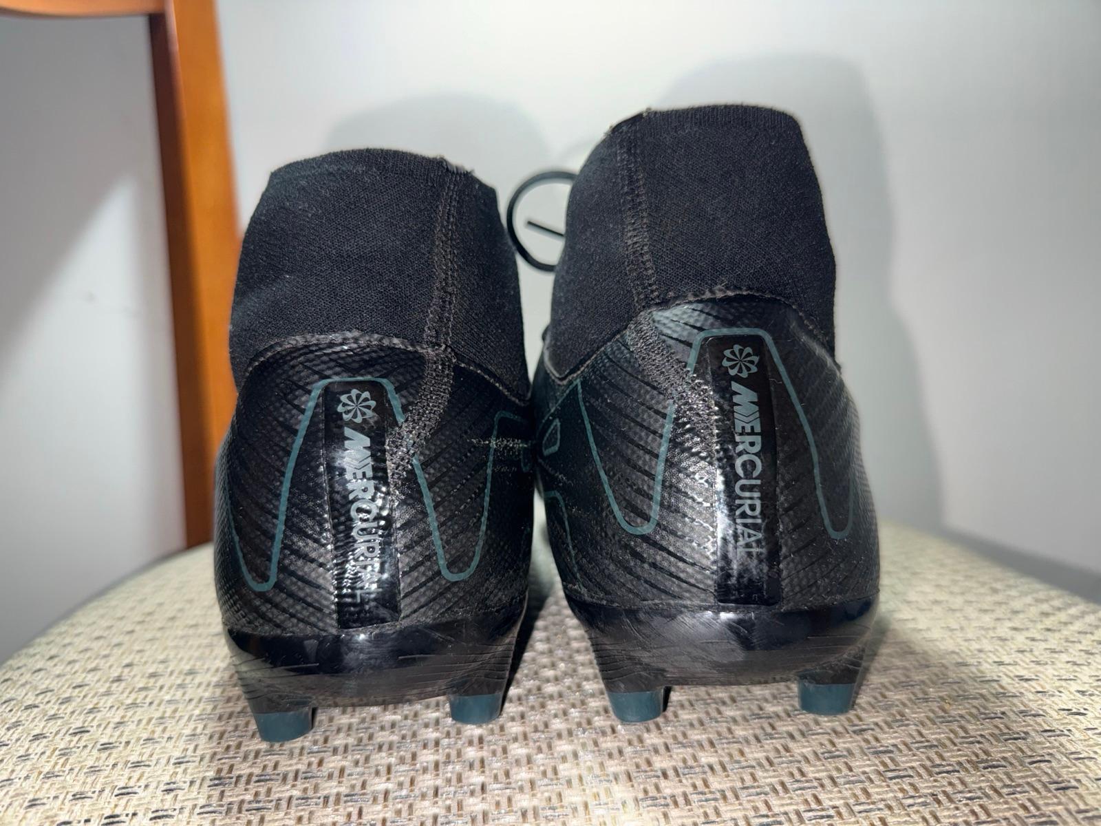 Nike Mercurial 16 Academy Talla 43, foto 4 de 5