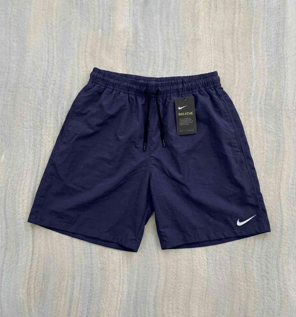 Short Nike azul oscuro de hombre, foto 1 de 1