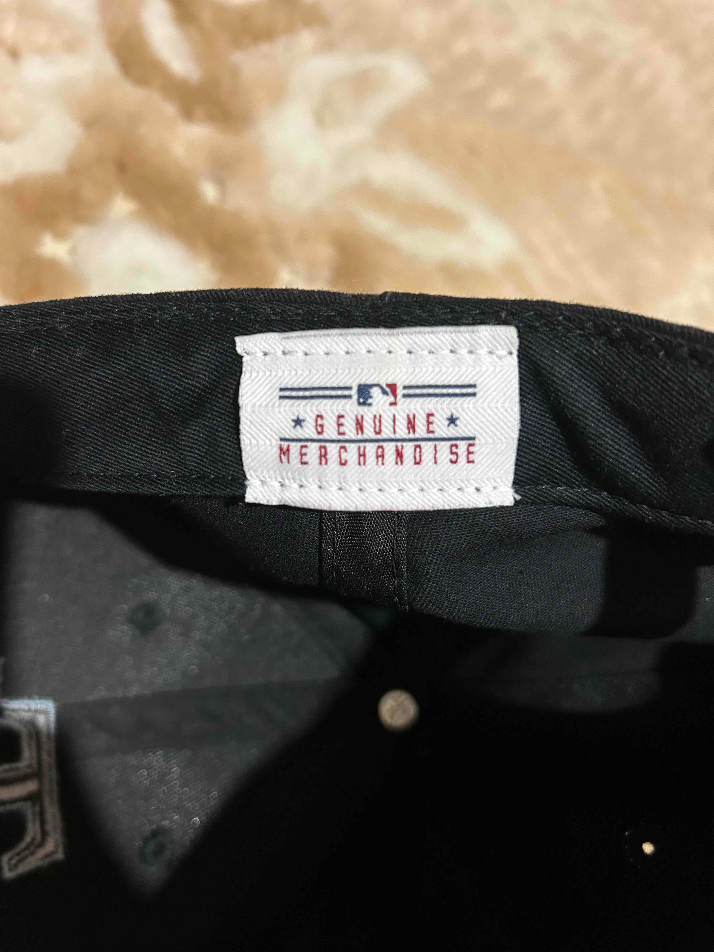 gorra TB, foto 2 de 2