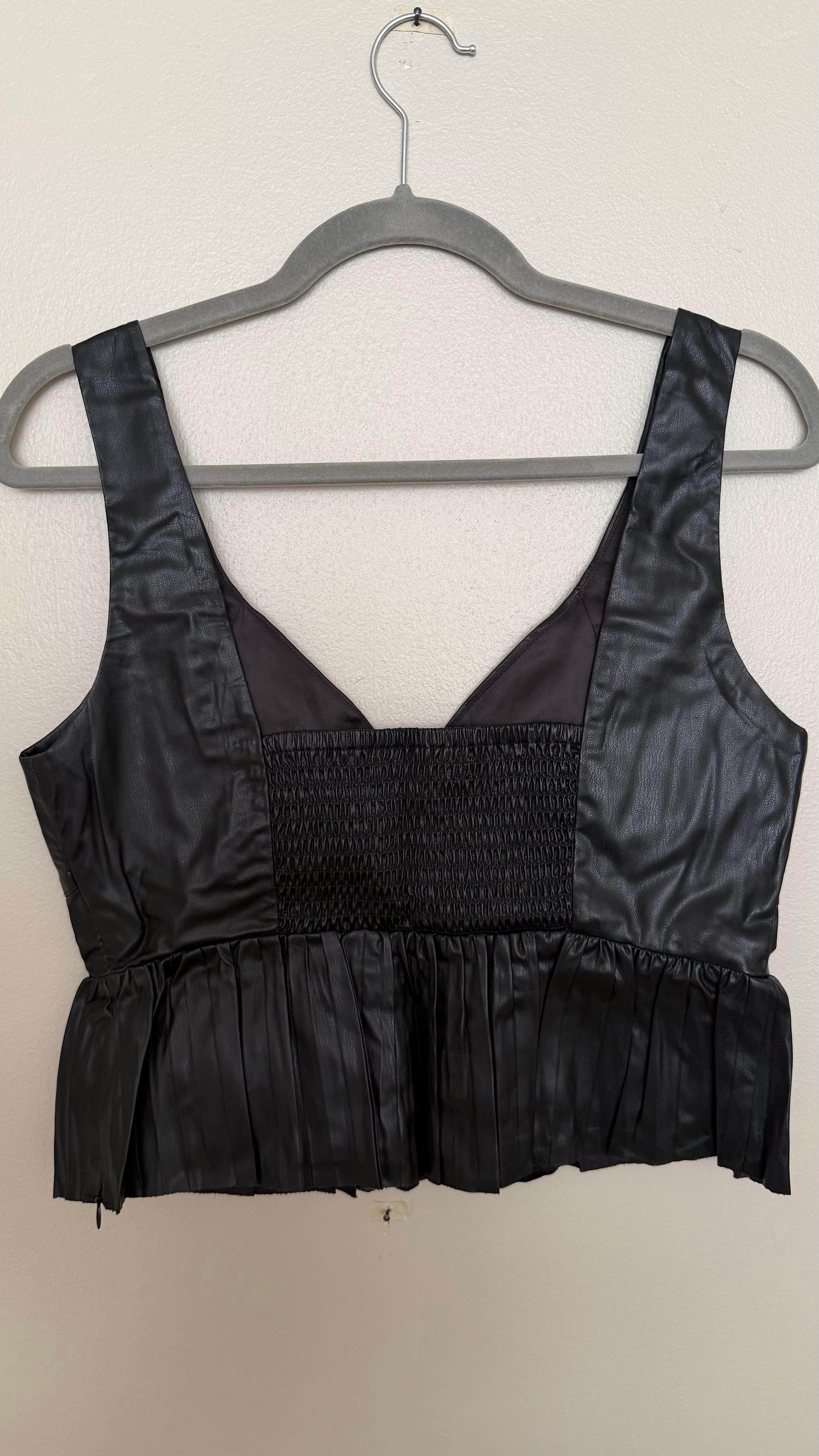 Top cuero Zara, foto 3 de 3
