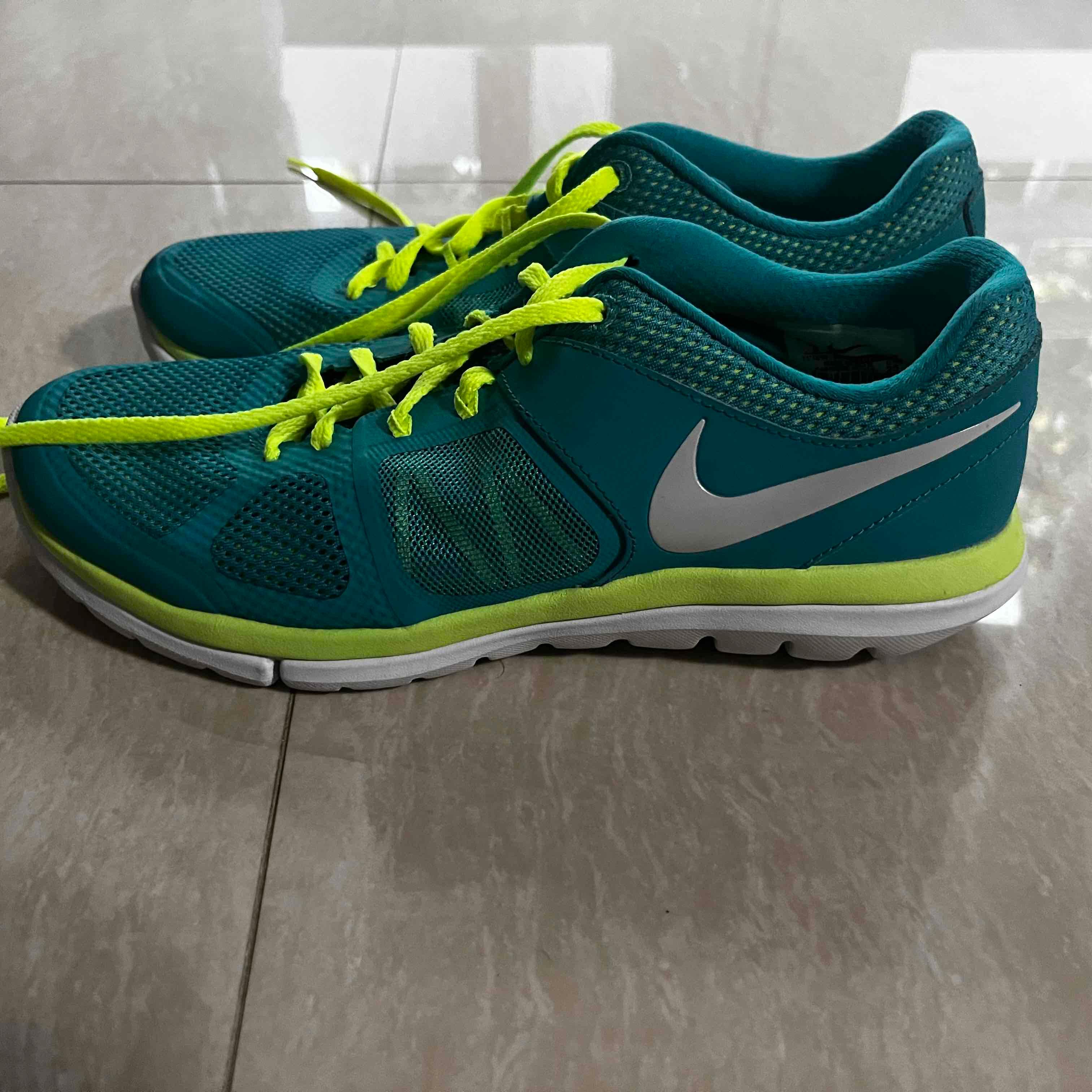 Zapatos deportivos Nike Flex Run, foto 4 de 7