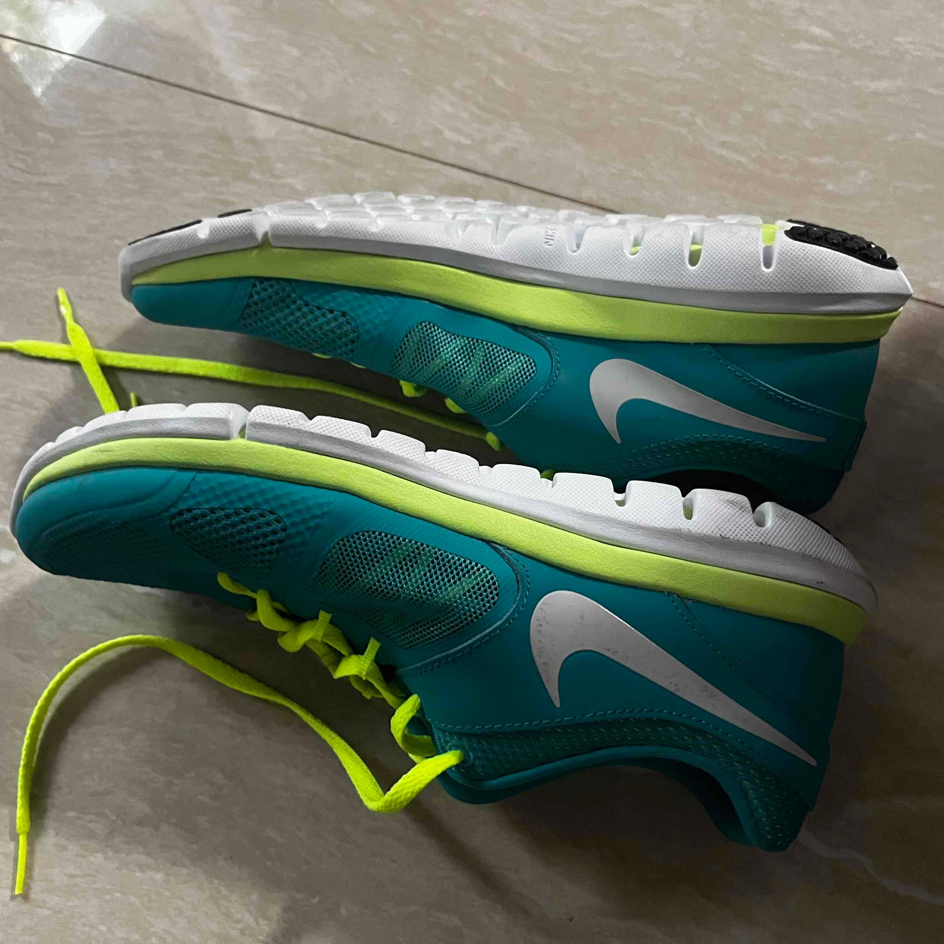 Zapatos deportivos Nike Flex Run, foto 7 de 7