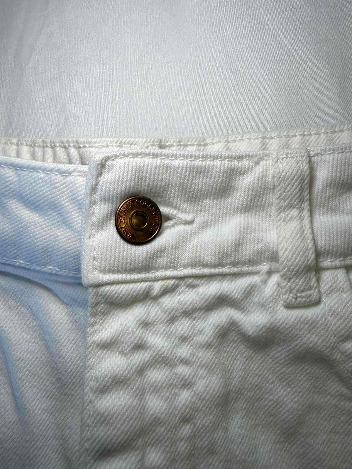 Shorts de jean blancos Zara talla EUR 38, foto 2 de 4