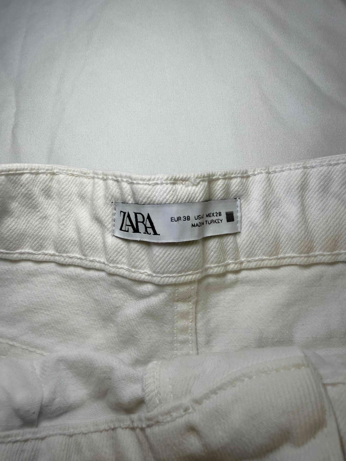 Shorts de jean blancos Zara talla EUR 38, foto 3 de 4