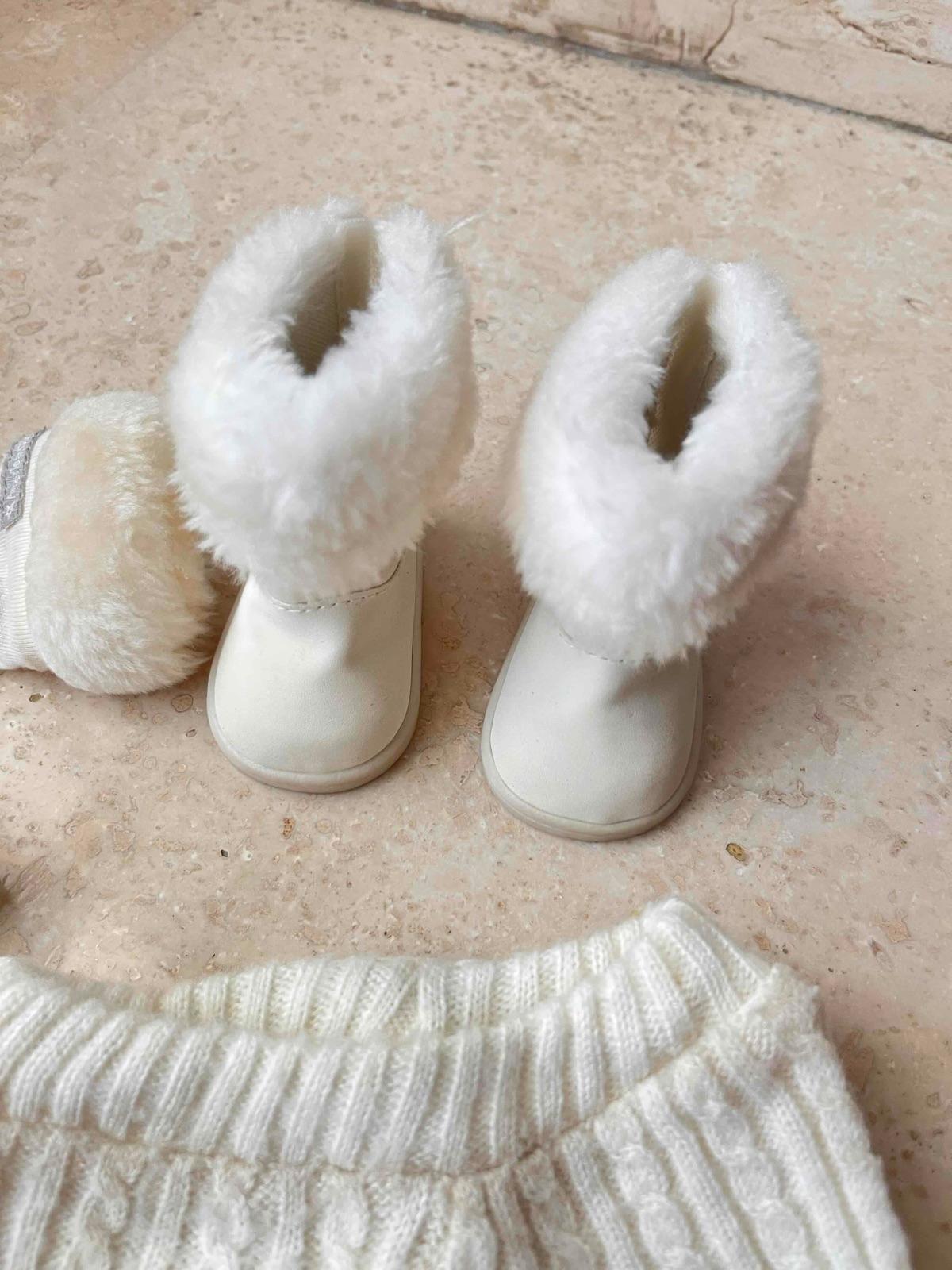 Conjunto de ropa y botas de invierno para muñeca American Girl, foto 4 de 5