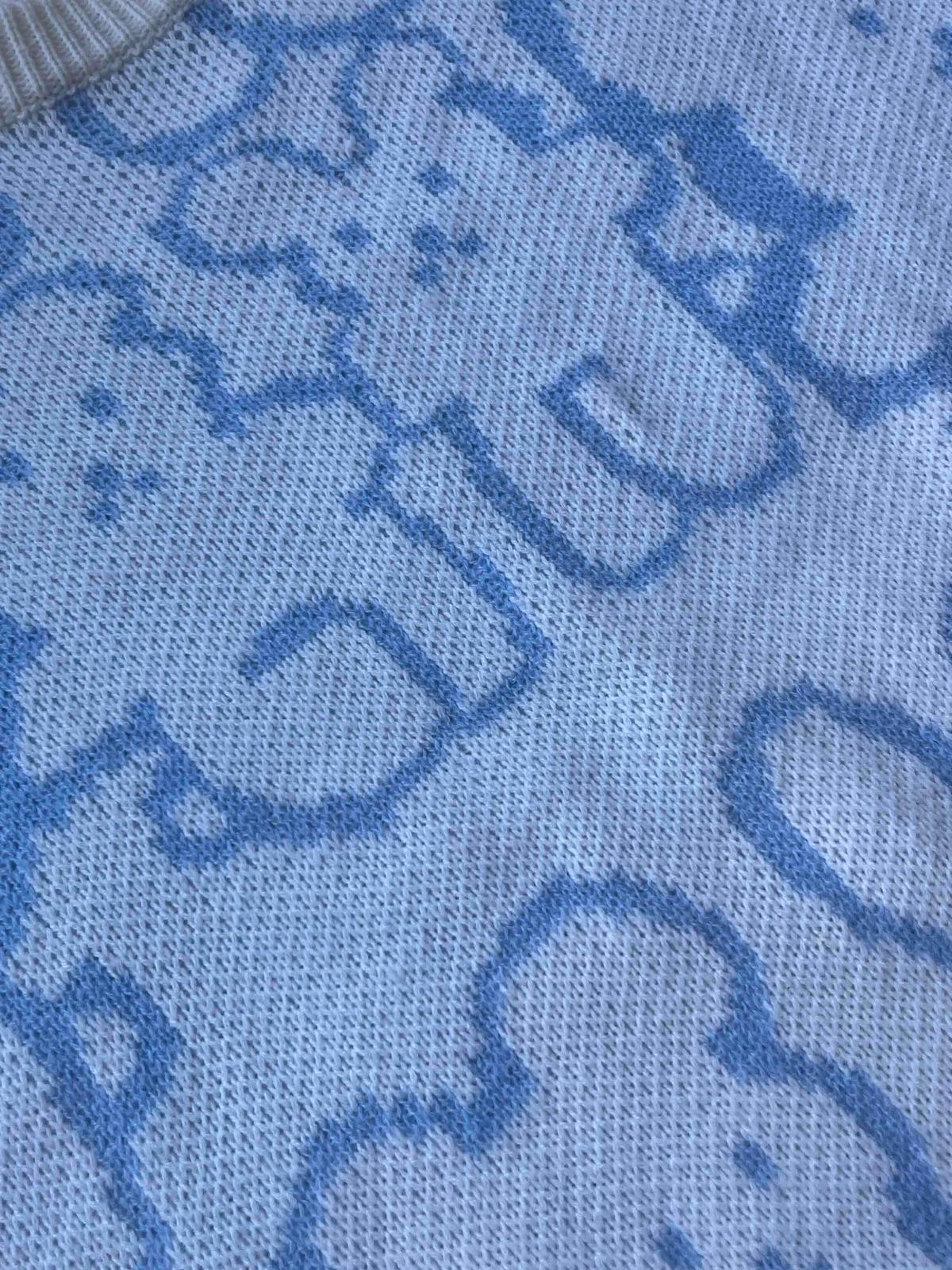 Suéter de punto blanco y azul con estampado de ositos, foto 4 de 4