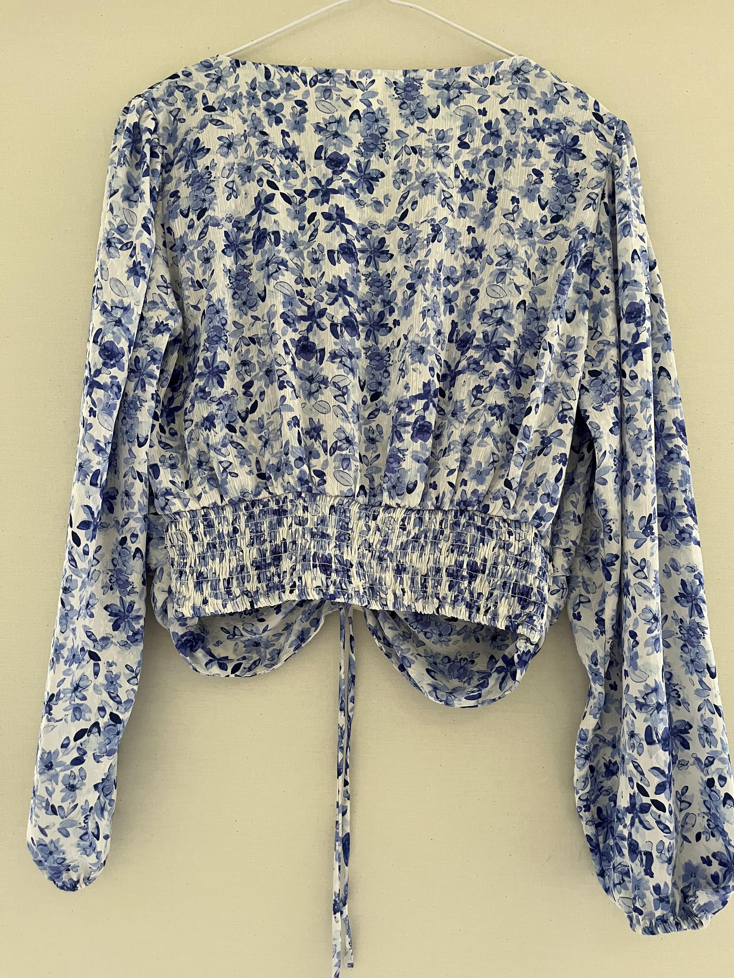 Blusa, foto 3 de 3