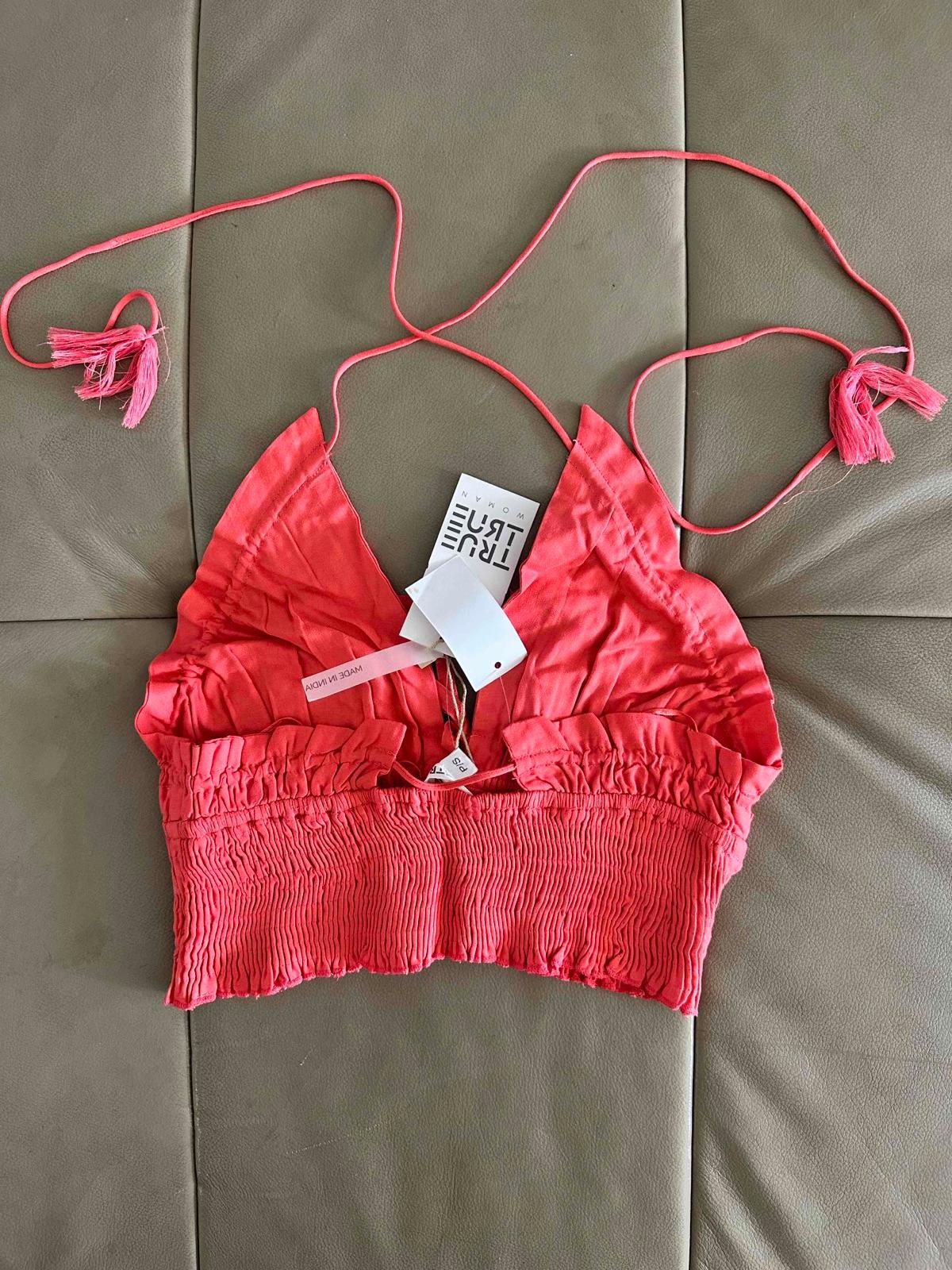 Top halter rosado, foto 2 de 2