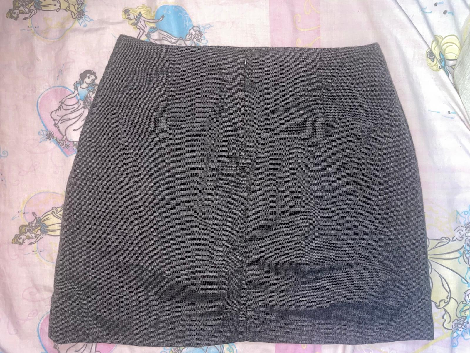 Minifalda gris Zara, foto 2 de 3