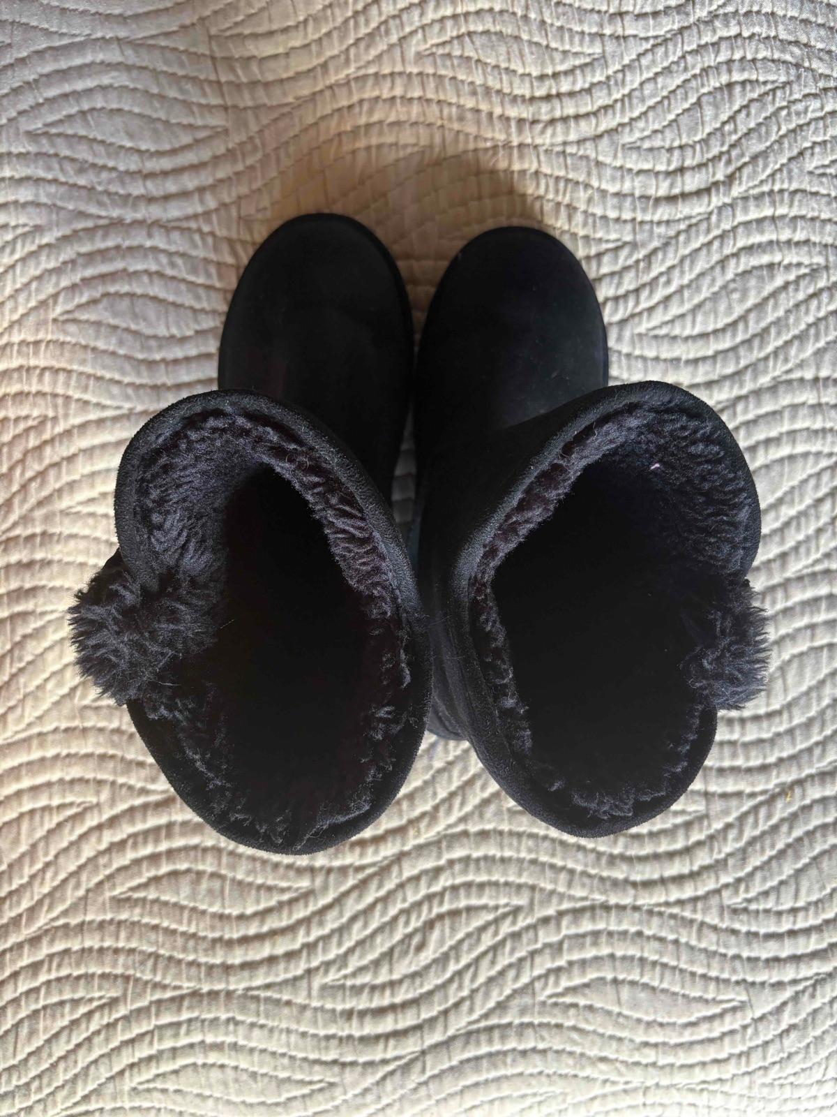 Botas negras de terciopelo con forro interno, foto 2 de 4