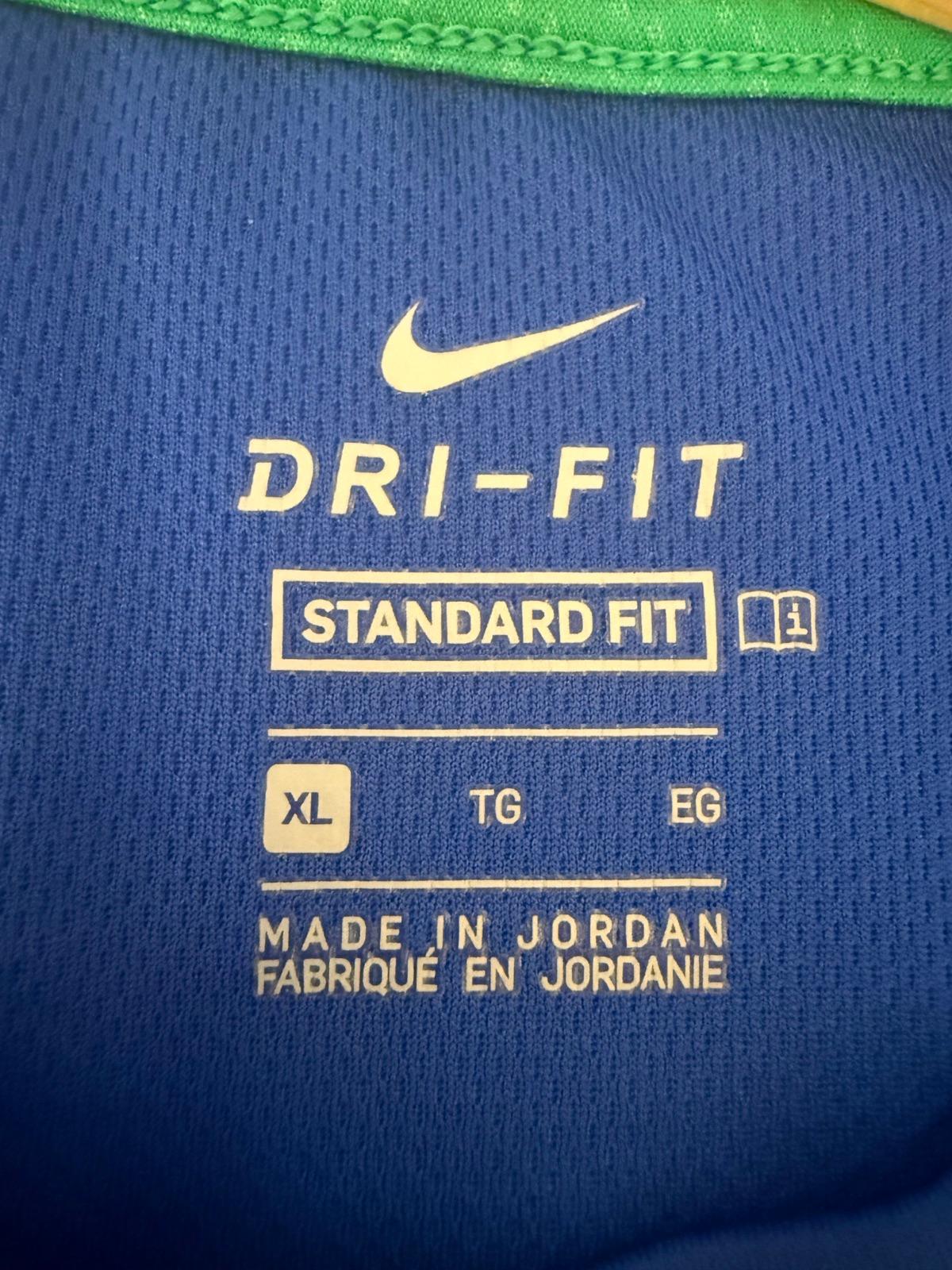 Camisa Nike Azul y Verde Dri-Fit, foto 3 de 6