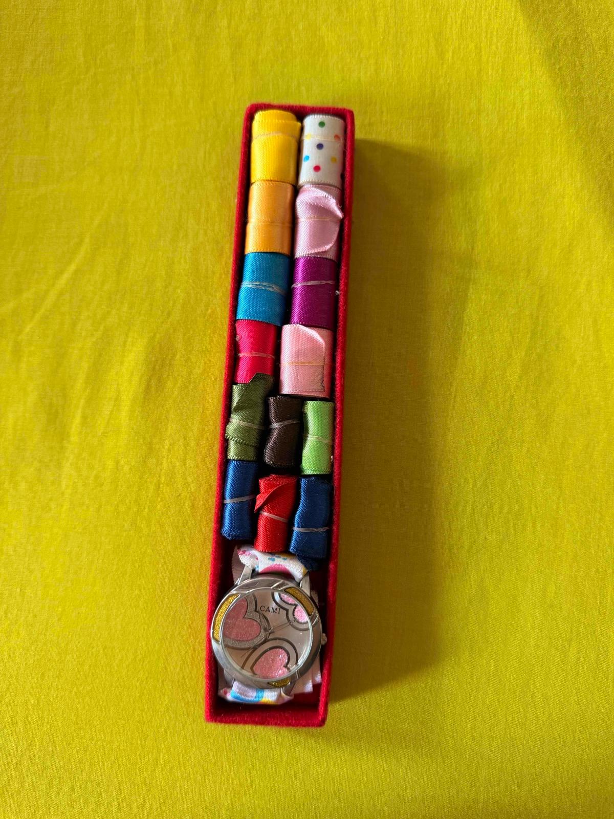 Reloj de pulsera Cami con correas de tela intercambiables, foto 4 de 4