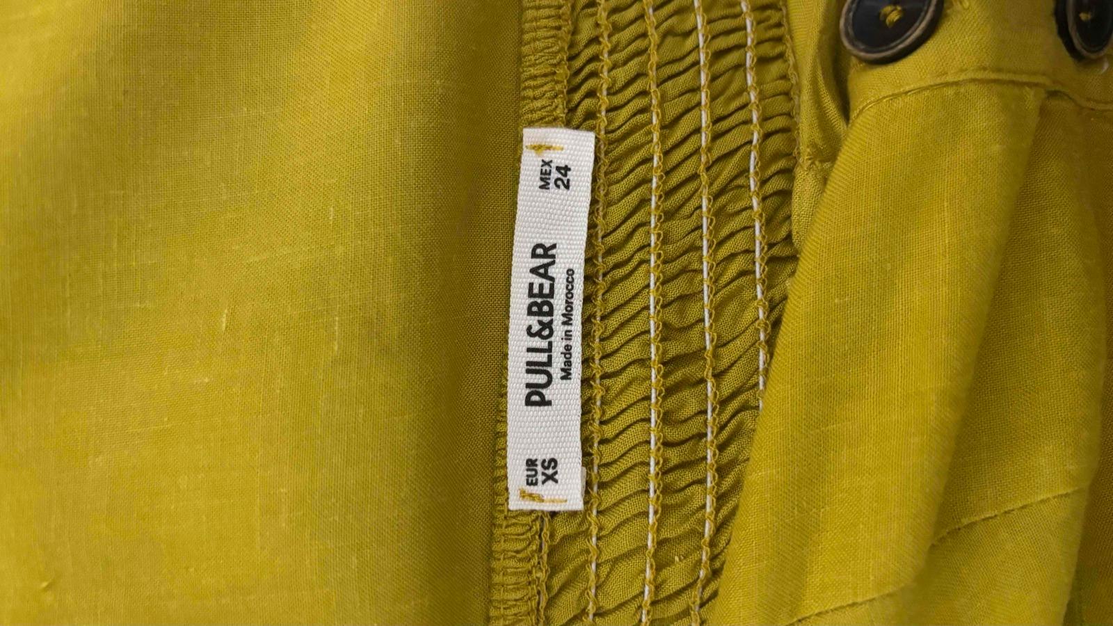 Vestido Pull&Bear amarillo de tirantes, foto 2 de 2