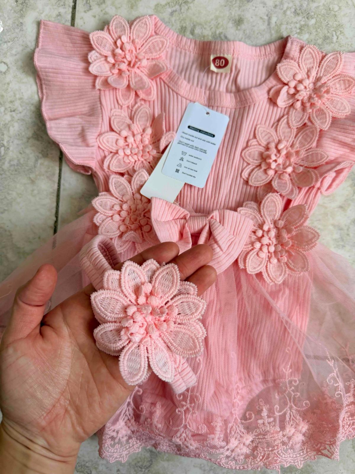 Vestido enterizo con cintillo rosado para bebé, foto 3 de 4