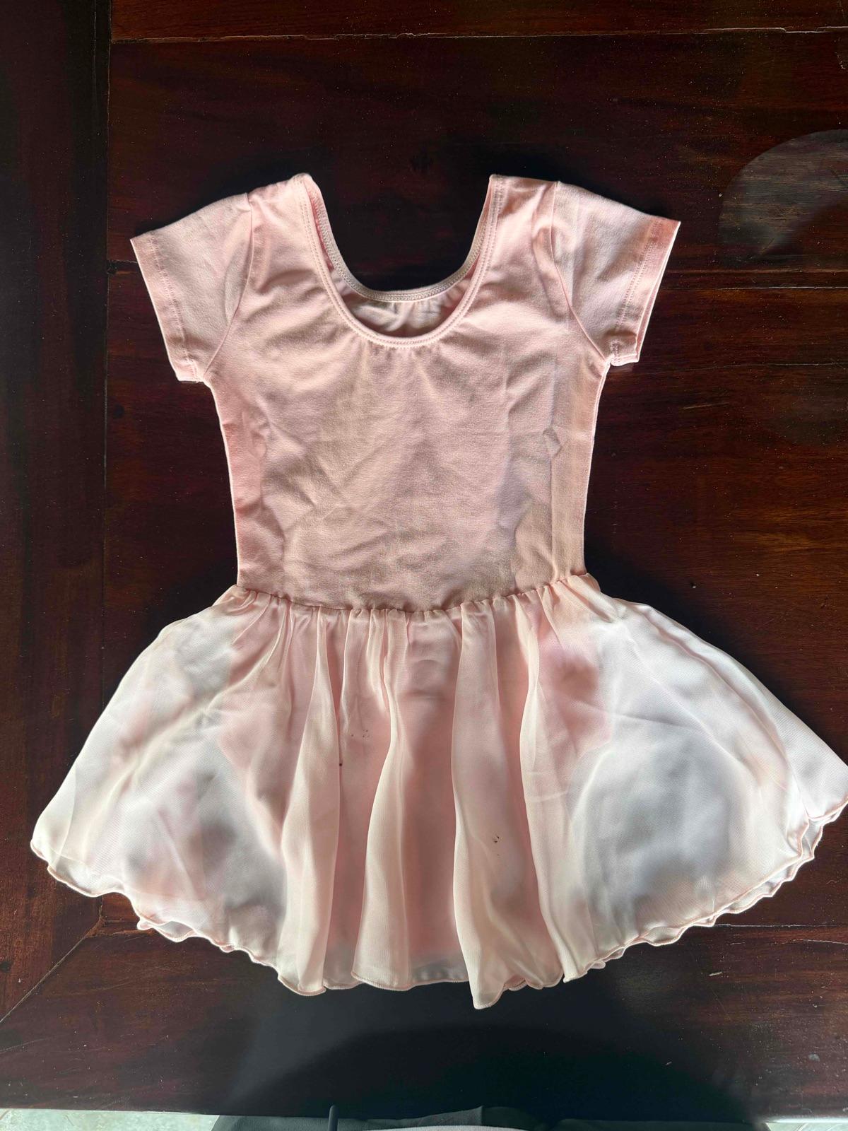 Vestido de danza rosa con falda transparente, foto 2 de 3