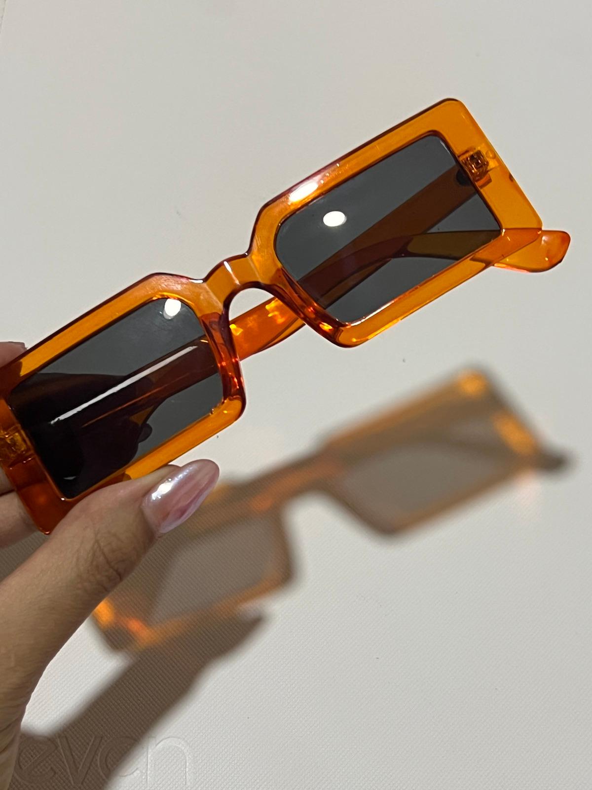 Lentes de sol rectangulares color naranja, foto 4 de 4