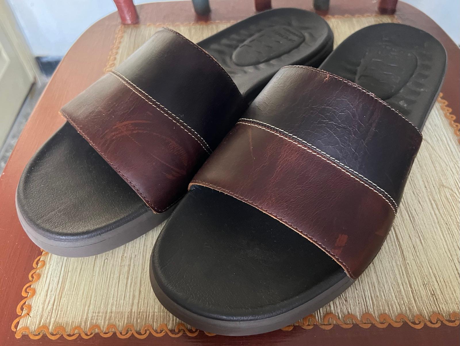 Sandalias Sperry de cuero marrón para hombre, foto 2 de 3