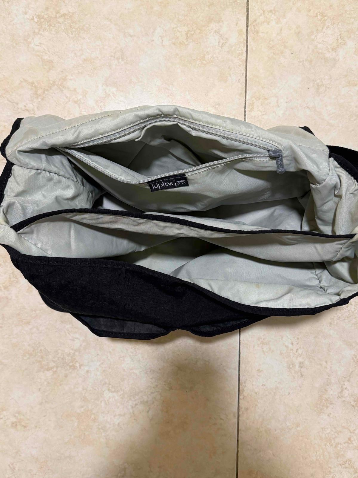 Bolso negro Kipling, foto 4 de 4