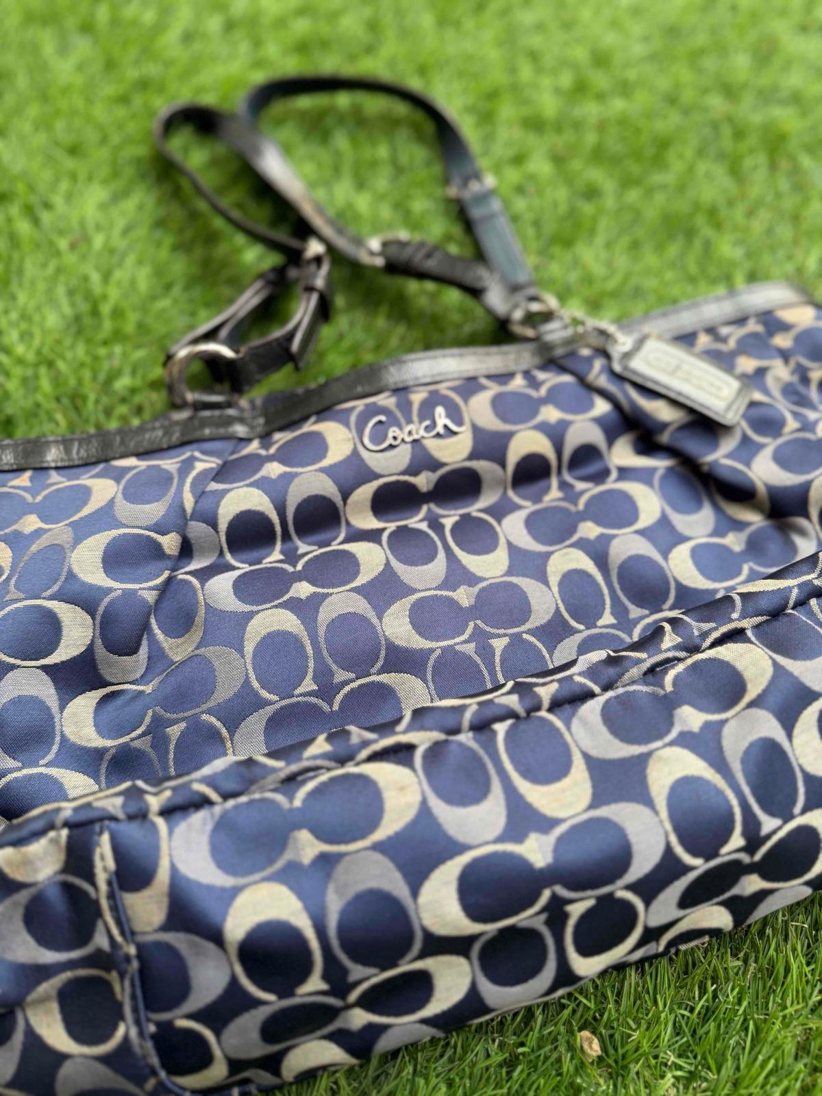 Cartera Tote Coach Azul y Gris, foto 3 de 4