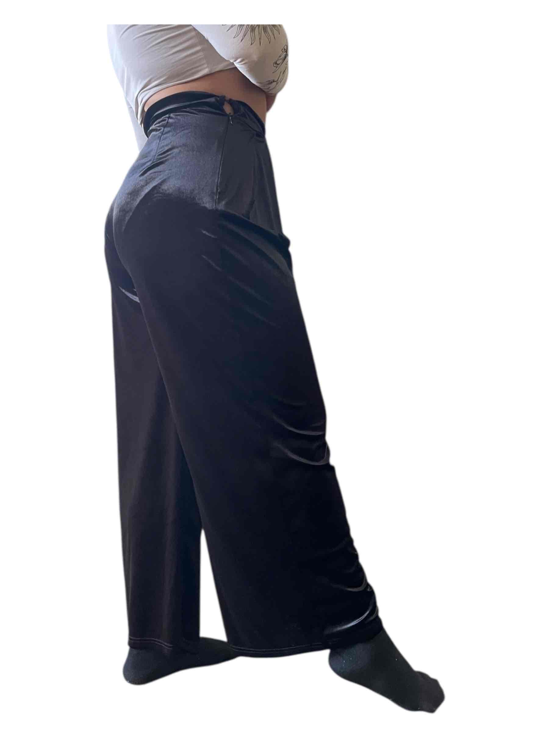 PANTALÓN TERCIOPELO NEGRO, foto 2 de 4