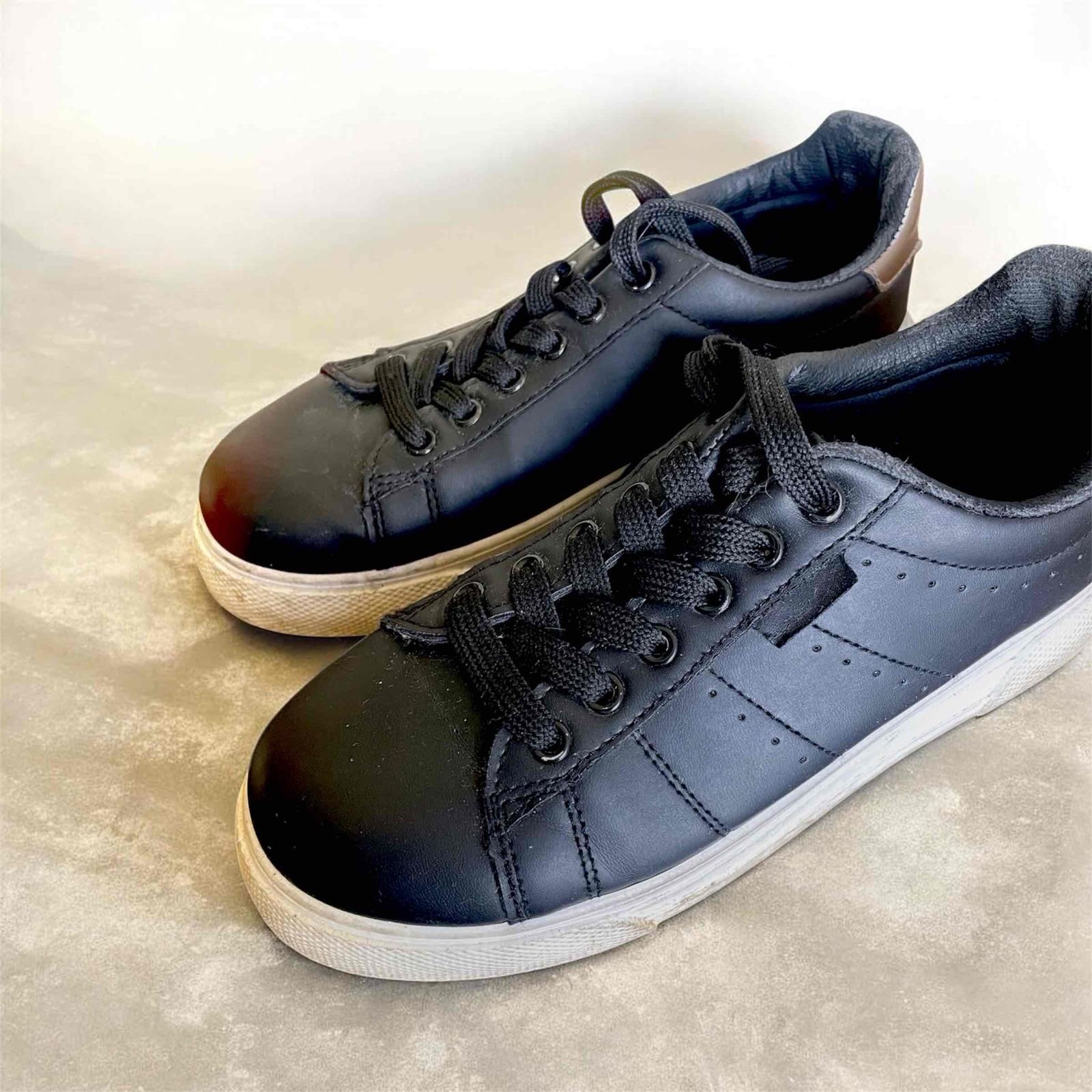 Zapatos deportivos negros de cuero sintético, foto 2 de 4
