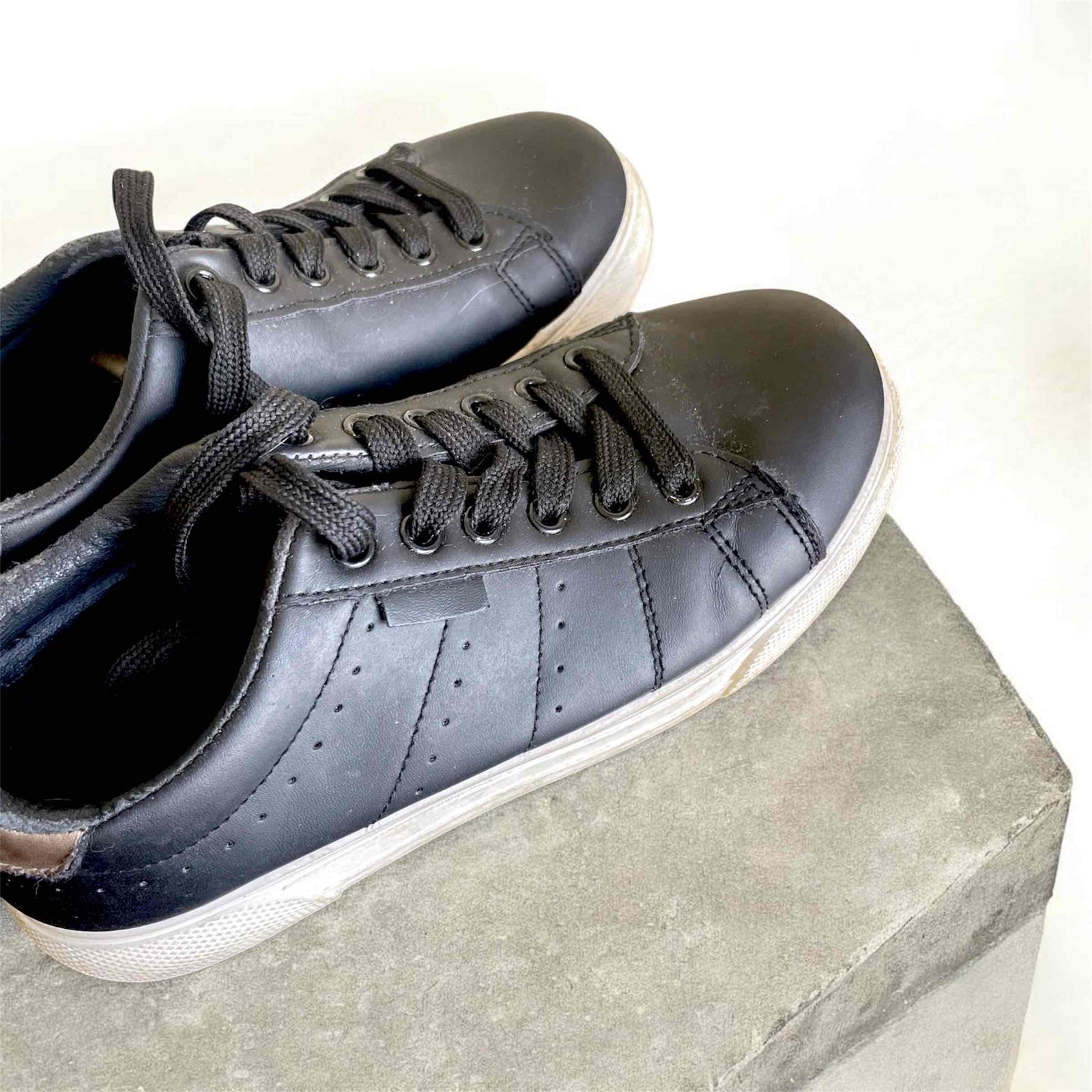Zapatos deportivos negros de cuero sintético, foto 4 de 4
