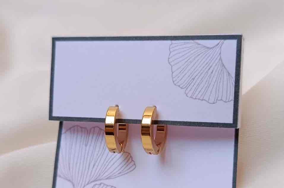 Zarcillos argollas dorados pequeños, foto 1 de 1