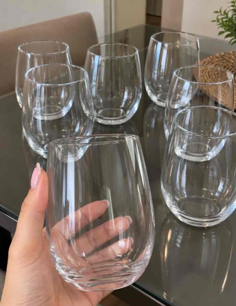 Juego de vasos de vidrio transparente, foto 1 de 1
